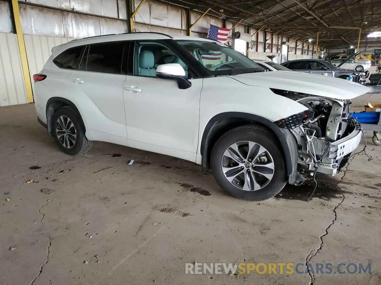 4 fotografías del automóvil dañado 5TDGZRBH3LS522022 TOYOTA HIGHLANDER 2020