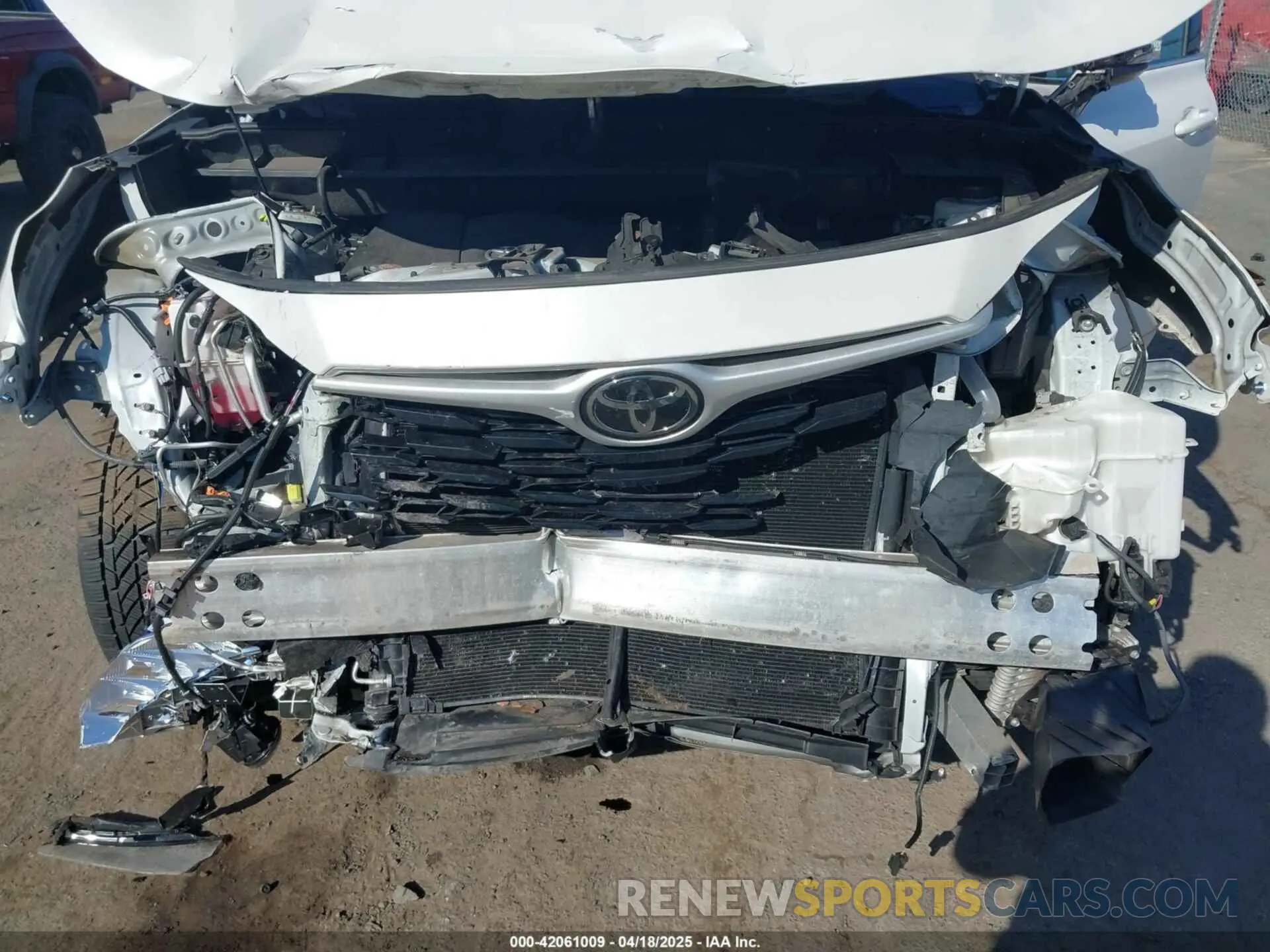 6 fotografías del automóvil dañado 5TDGZRBH4LS031264 TOYOTA HIGHLANDER 2020