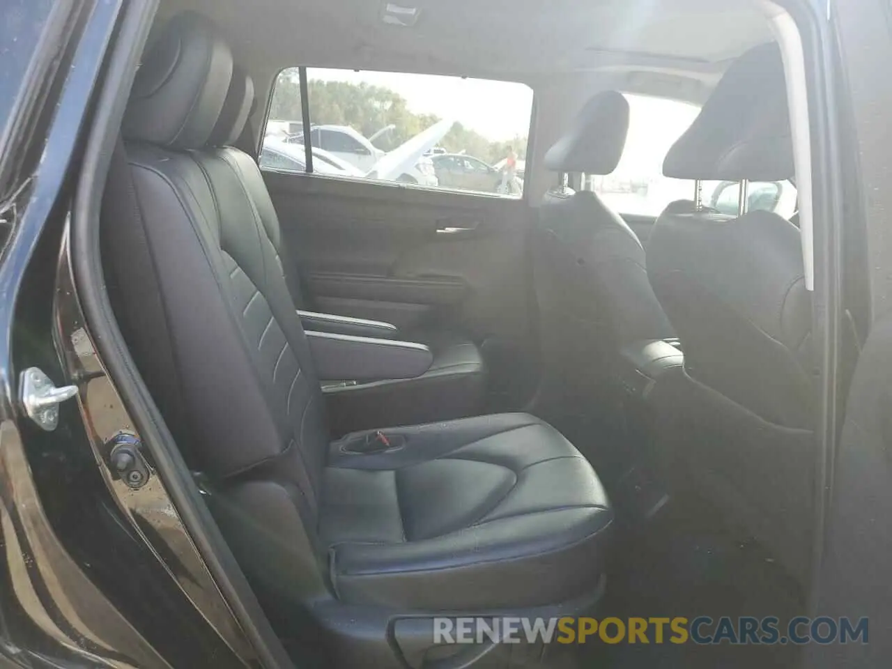 11 fotografías del automóvil dañado 5TDGZRBH5LS509093 TOYOTA HIGHLANDER 2020