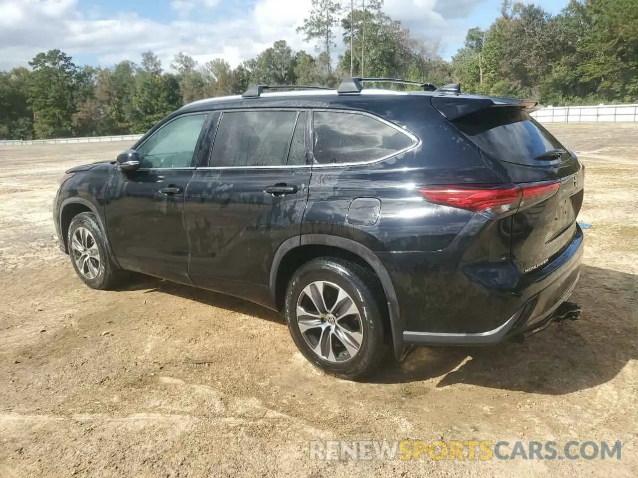 2 fotografías del automóvil dañado 5TDGZRBH5LS509093 TOYOTA HIGHLANDER 2020