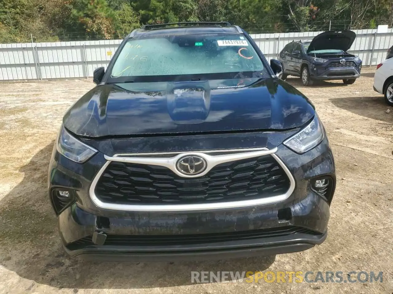 5 fotografías del automóvil dañado 5TDGZRBH5LS509093 TOYOTA HIGHLANDER 2020