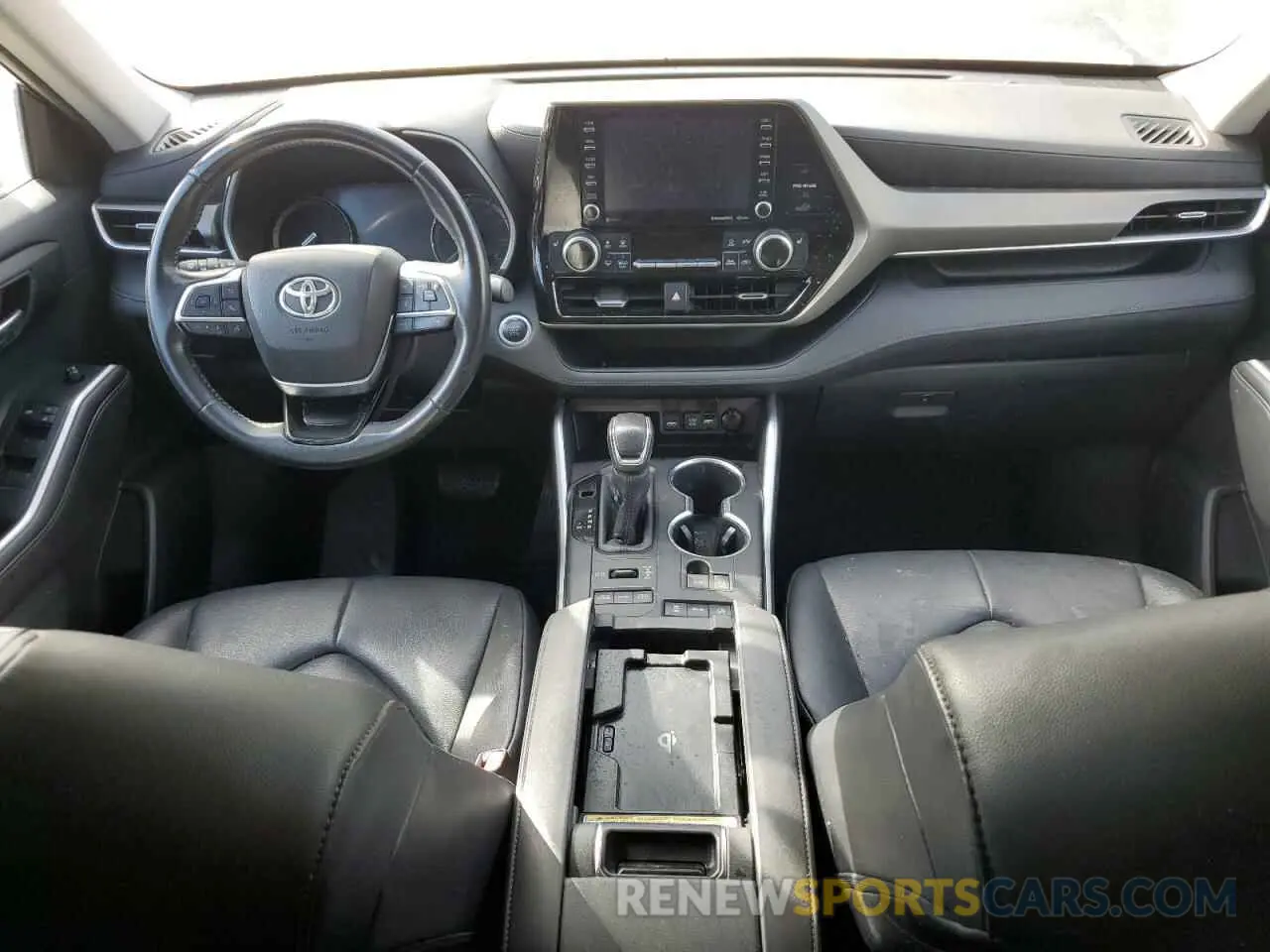 8 fotografías del automóvil dañado 5TDGZRBH5LS509093 TOYOTA HIGHLANDER 2020