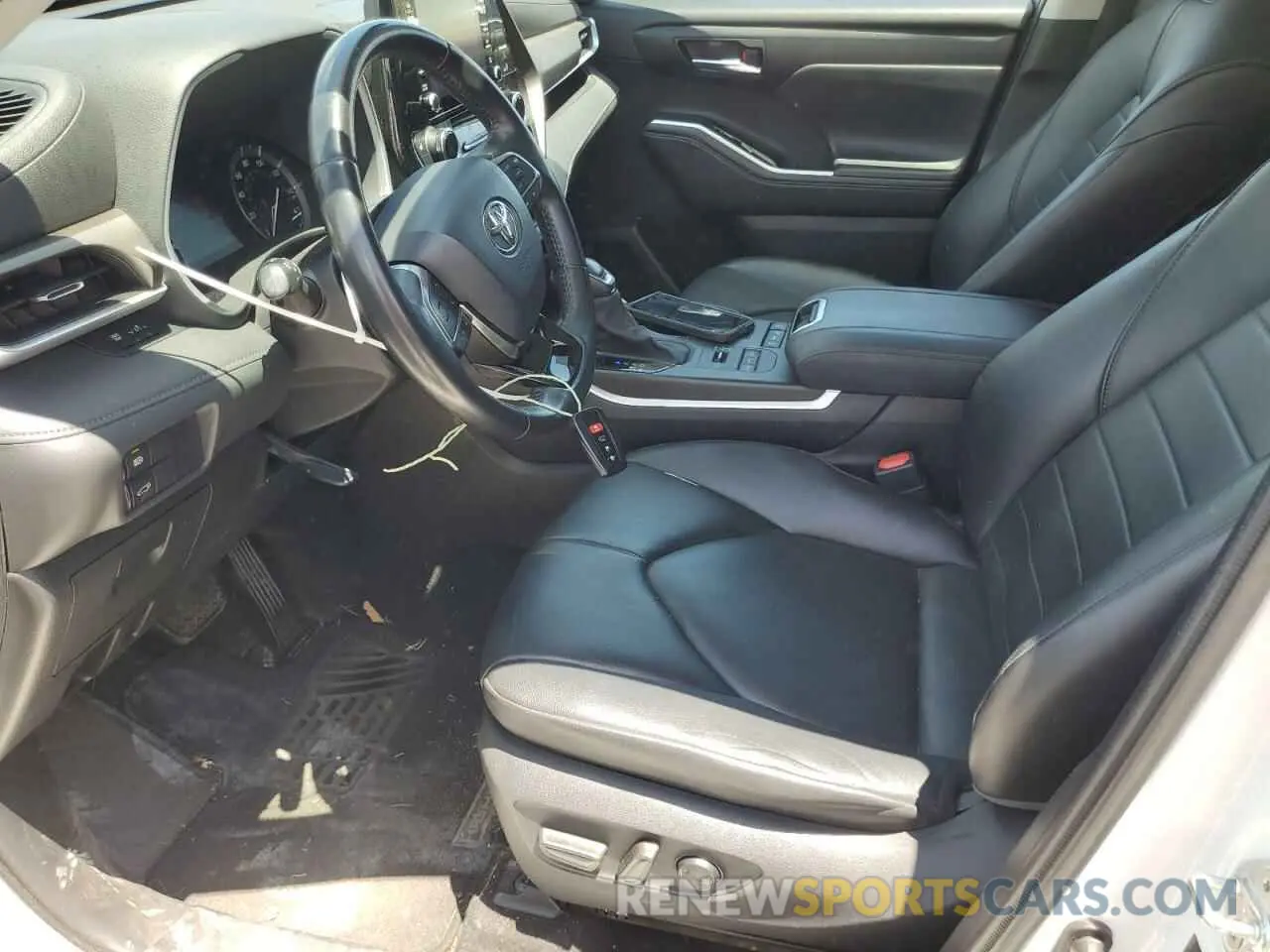 7 fotografías del automóvil dañado 5TDGZRBH5LS519400 TOYOTA HIGHLANDER 2020