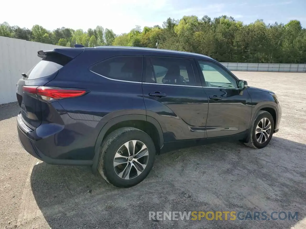 3 fotografías del automóvil dañado 5TDGZRBH6LS050513 TOYOTA HIGHLANDER 2020