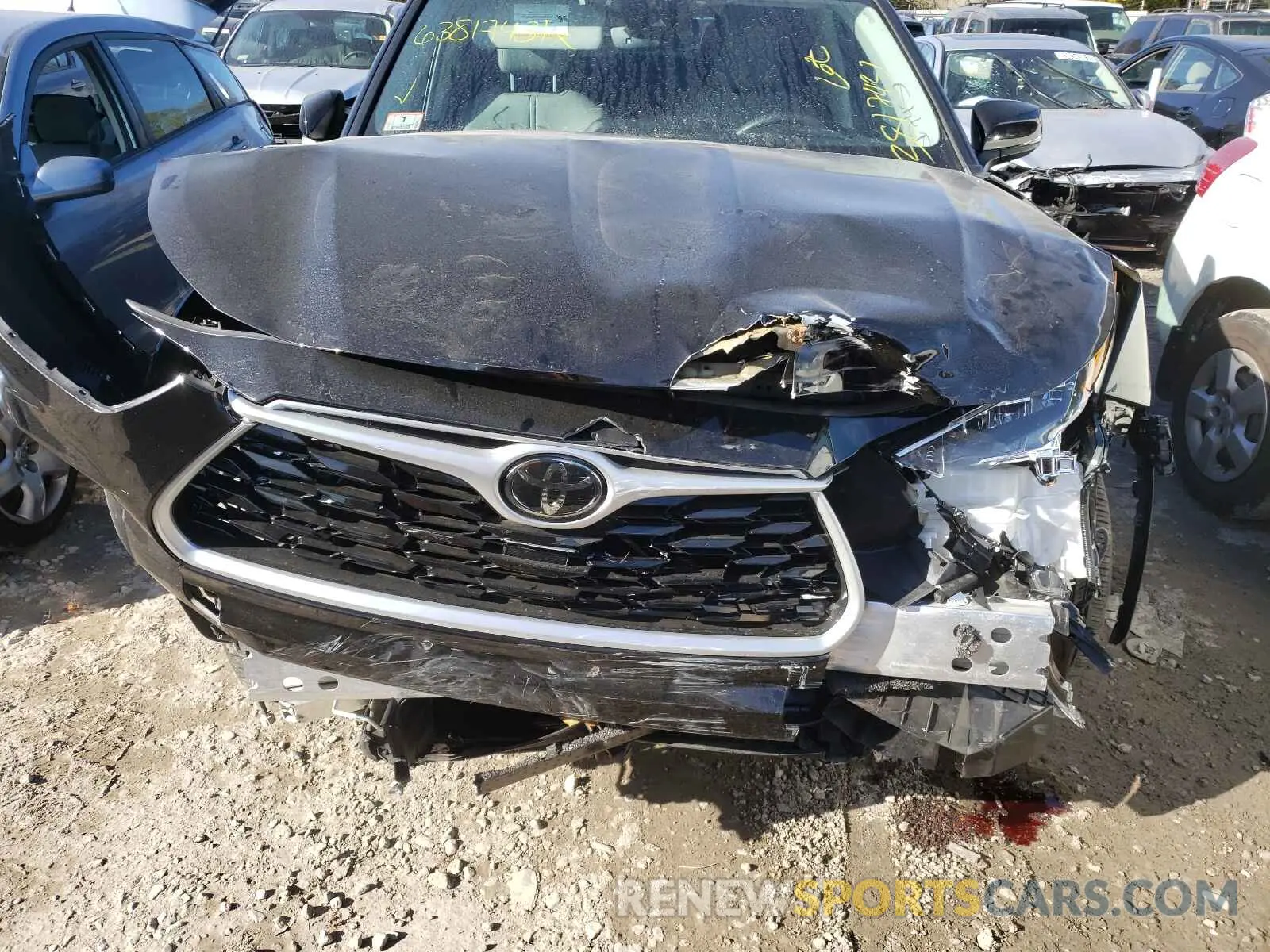 9 fotografías del automóvil dañado 5TDGZRBH7LS031260 TOYOTA HIGHLANDER 2020
