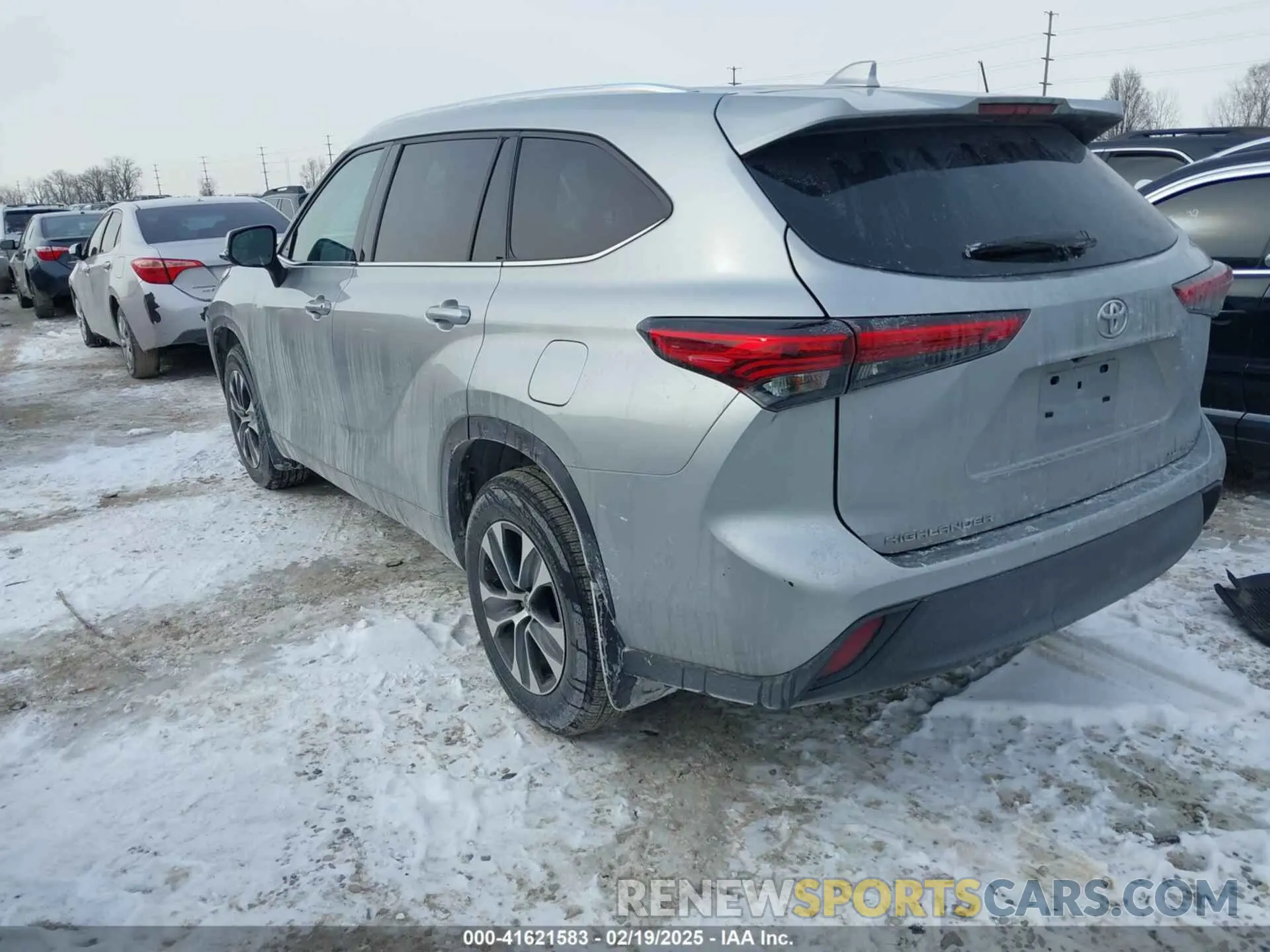 3 fotografías del automóvil dañado 5TDGZRBH8LS046415 TOYOTA HIGHLANDER 2020