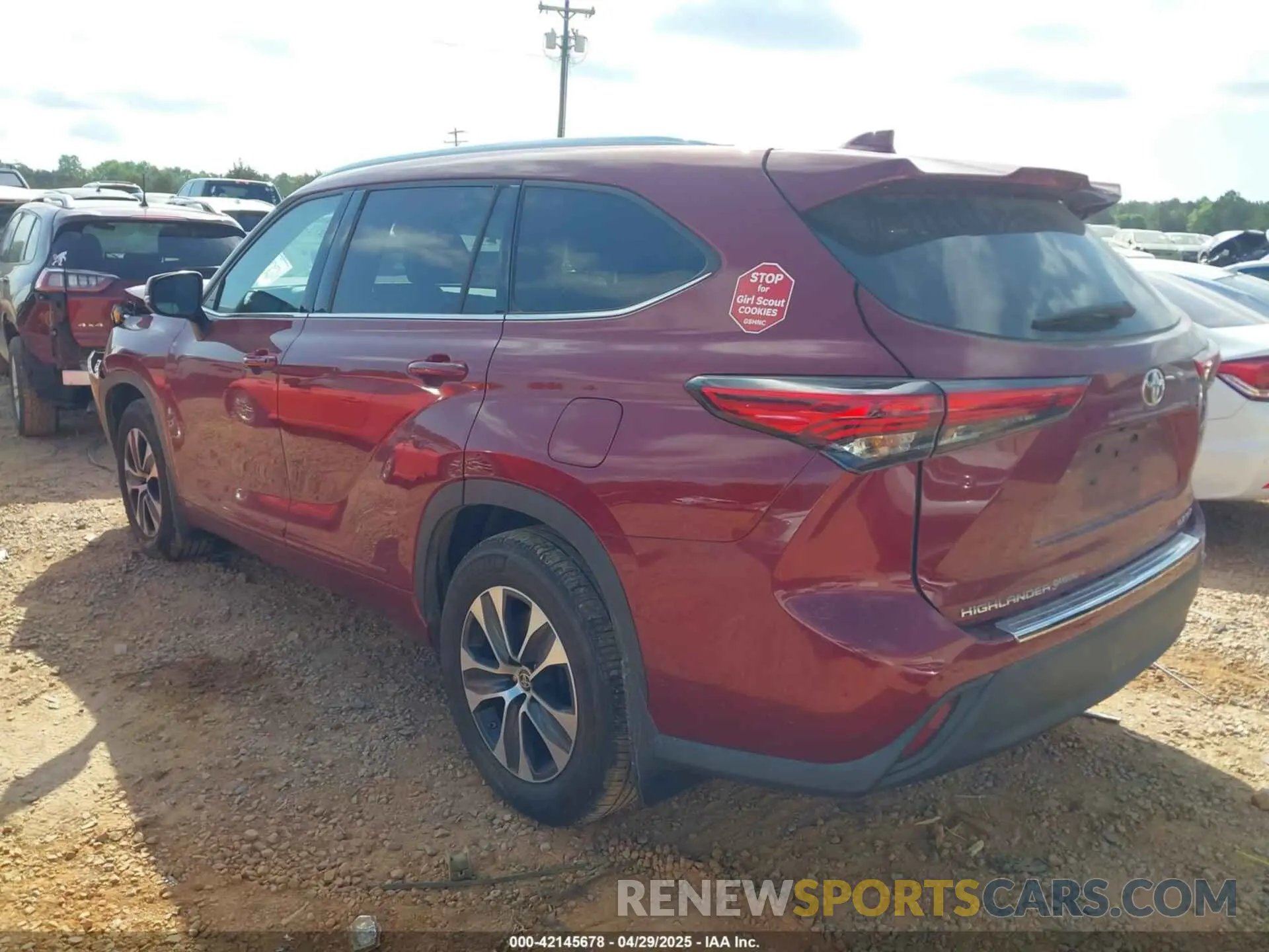 3 fotografías del automóvil dañado 5TDGZRBH9LS011673 TOYOTA HIGHLANDER 2020