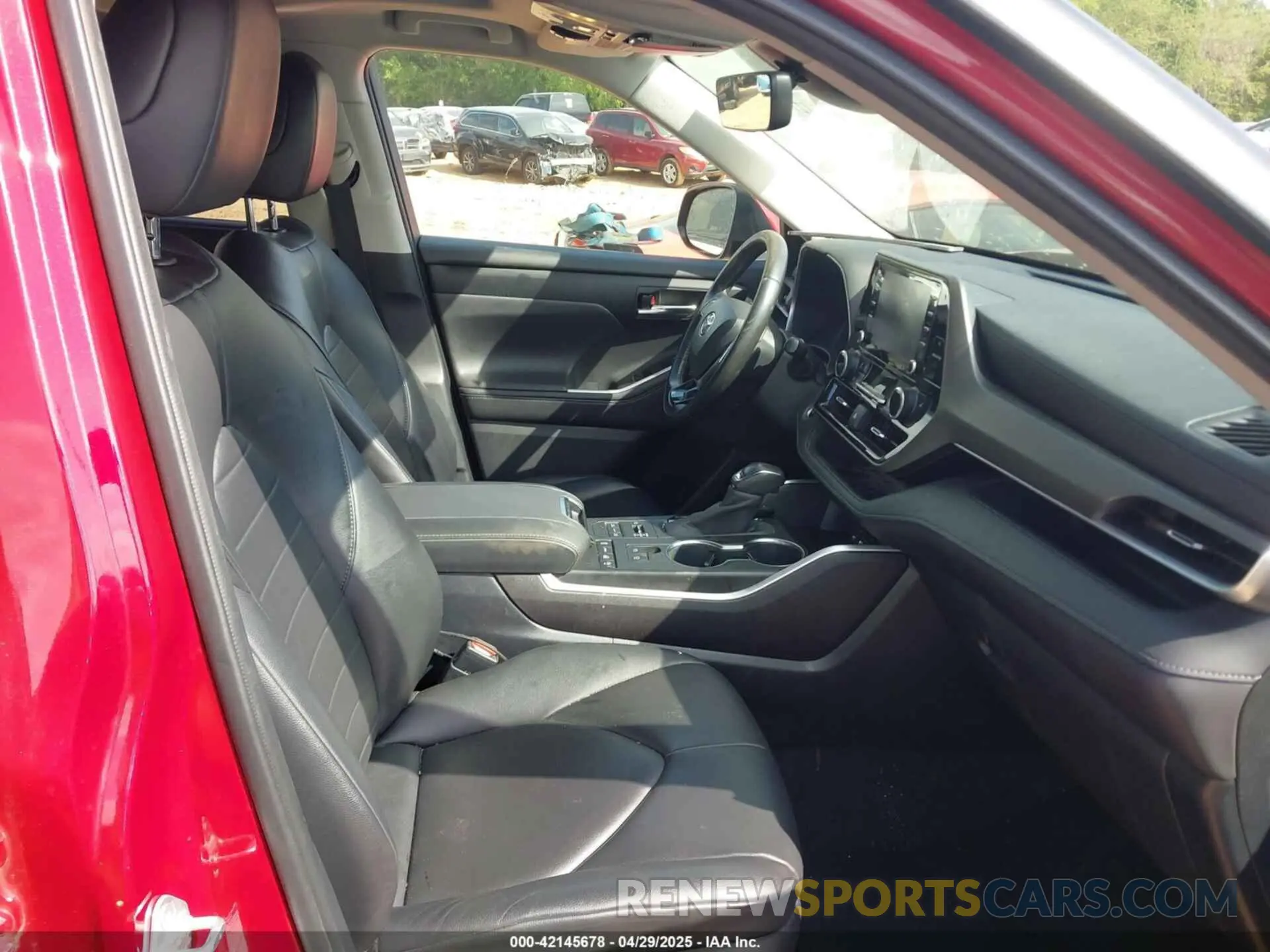 5 fotografías del automóvil dañado 5TDGZRBH9LS011673 TOYOTA HIGHLANDER 2020