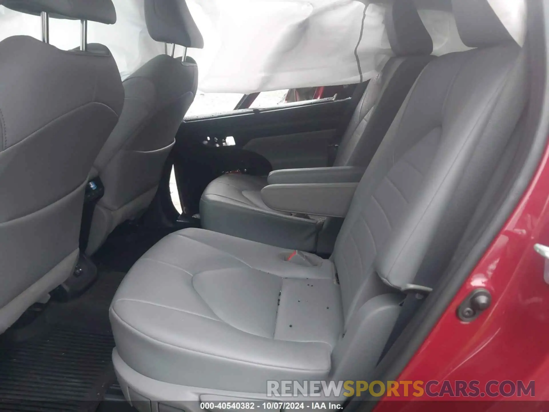 8 fotografías del automóvil dañado 5TDGZRBH9LS056273 TOYOTA HIGHLANDER 2020