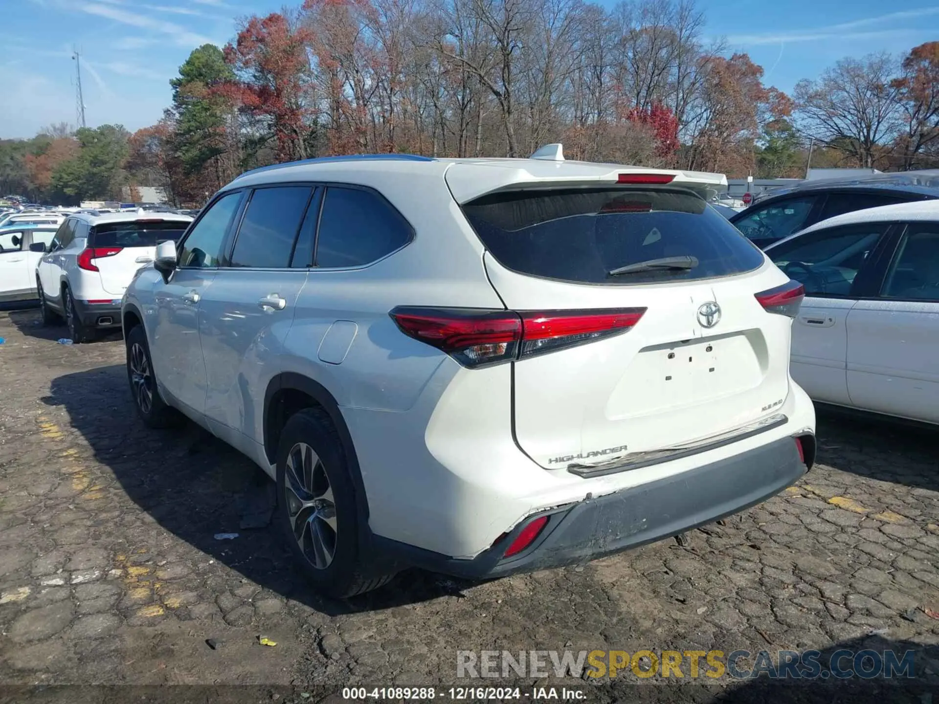 3 fotografías del automóvil dañado 5TDGZRBH9LS501787 TOYOTA HIGHLANDER 2020