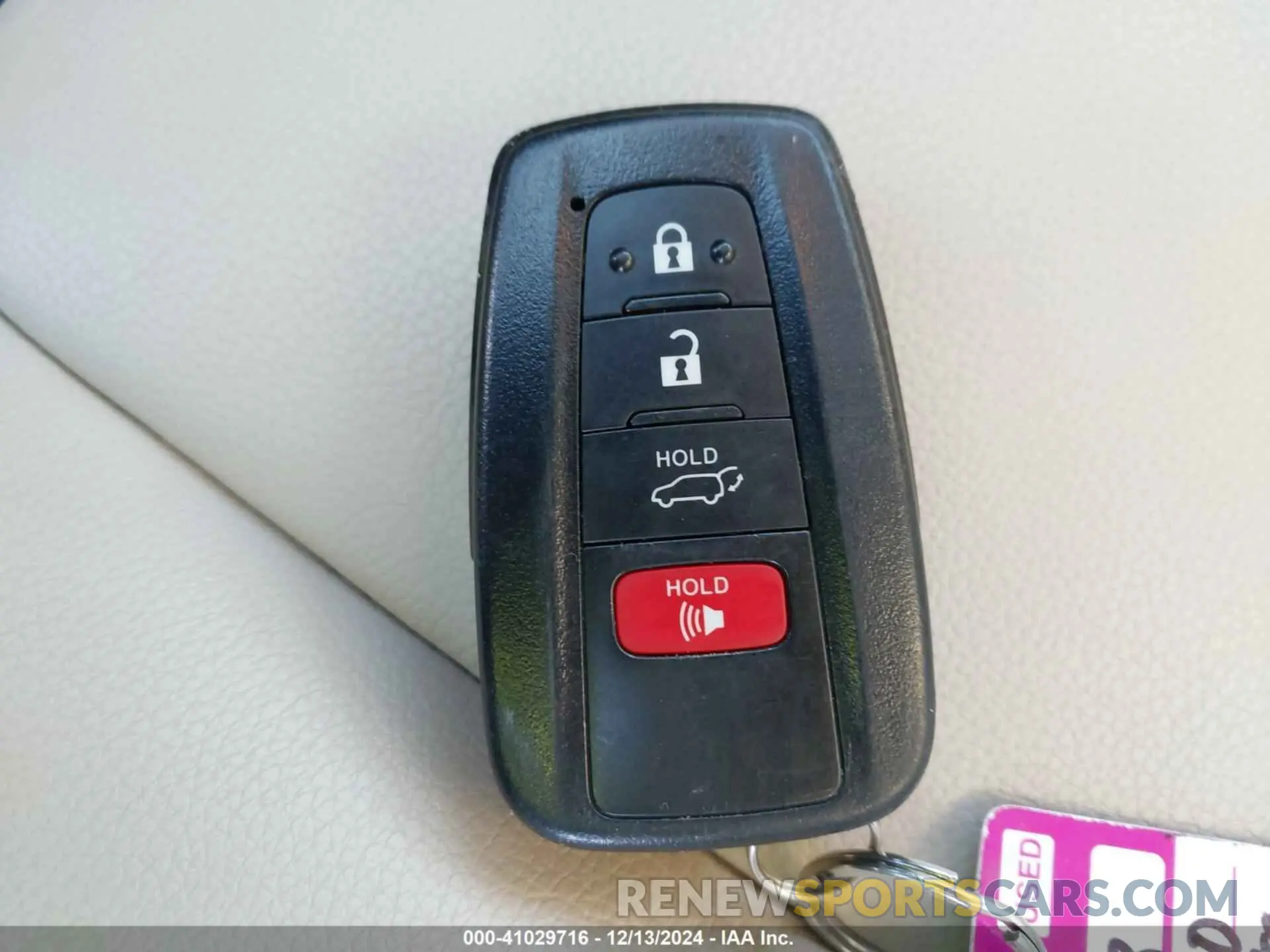 11 fotografías del automóvil dañado 5TDGZRBH9LS508688 TOYOTA HIGHLANDER 2020