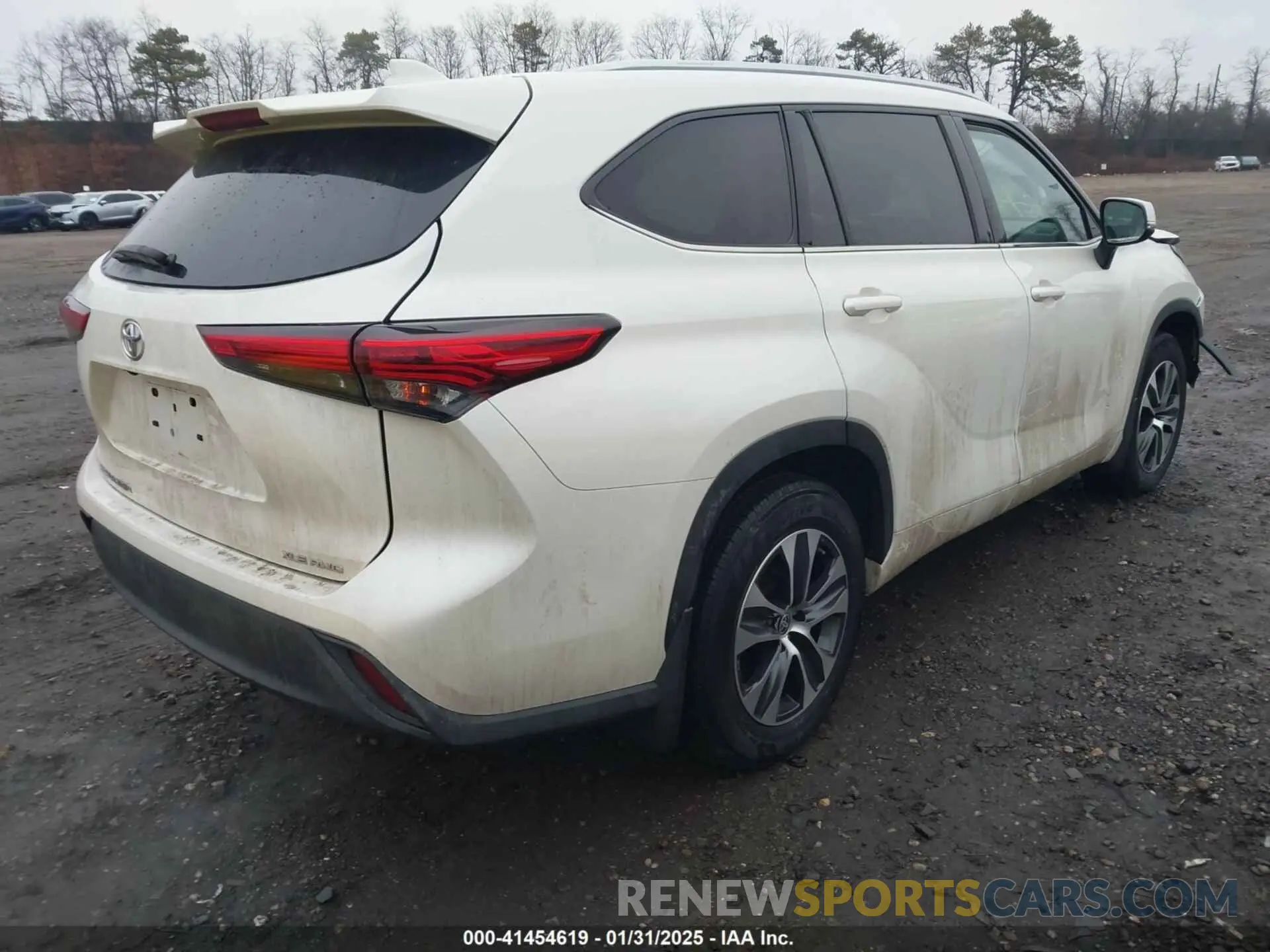 4 fotografías del automóvil dañado 5TDGZRBH9LS514040 TOYOTA HIGHLANDER 2020