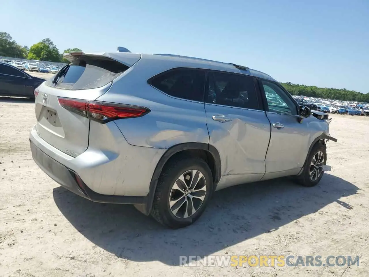 3 fotografías del automóvil dañado 5TDGZRBHXLS517481 TOYOTA HIGHLANDER 2020