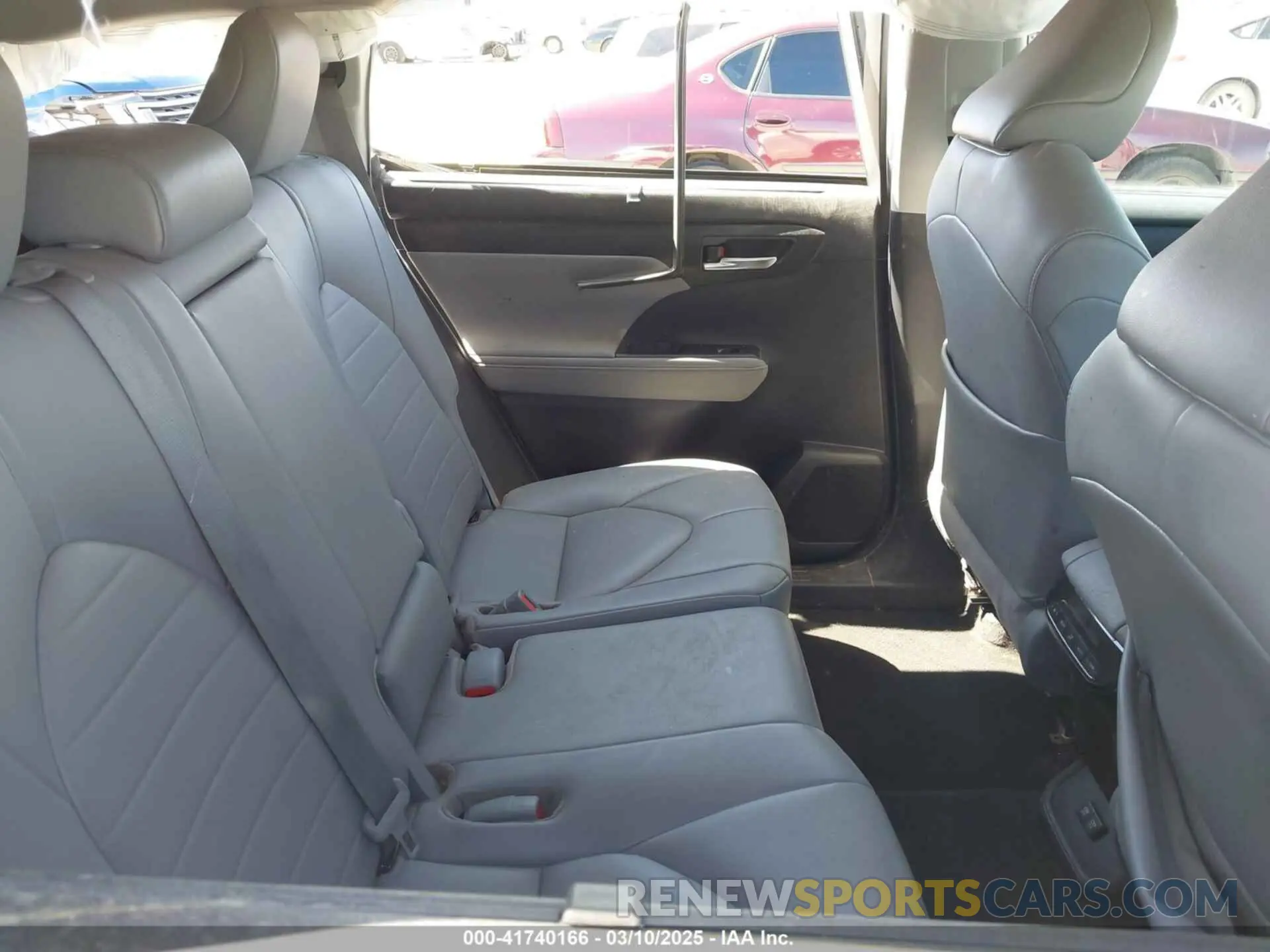 8 fotografías del automóvil dañado 5TDHARAH6LS501582 TOYOTA HIGHLANDER 2020