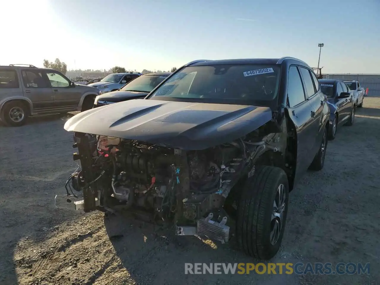 9 fotografías del automóvil dañado 5TDHBRCH0LS505315 TOYOTA HIGHLANDER 2020