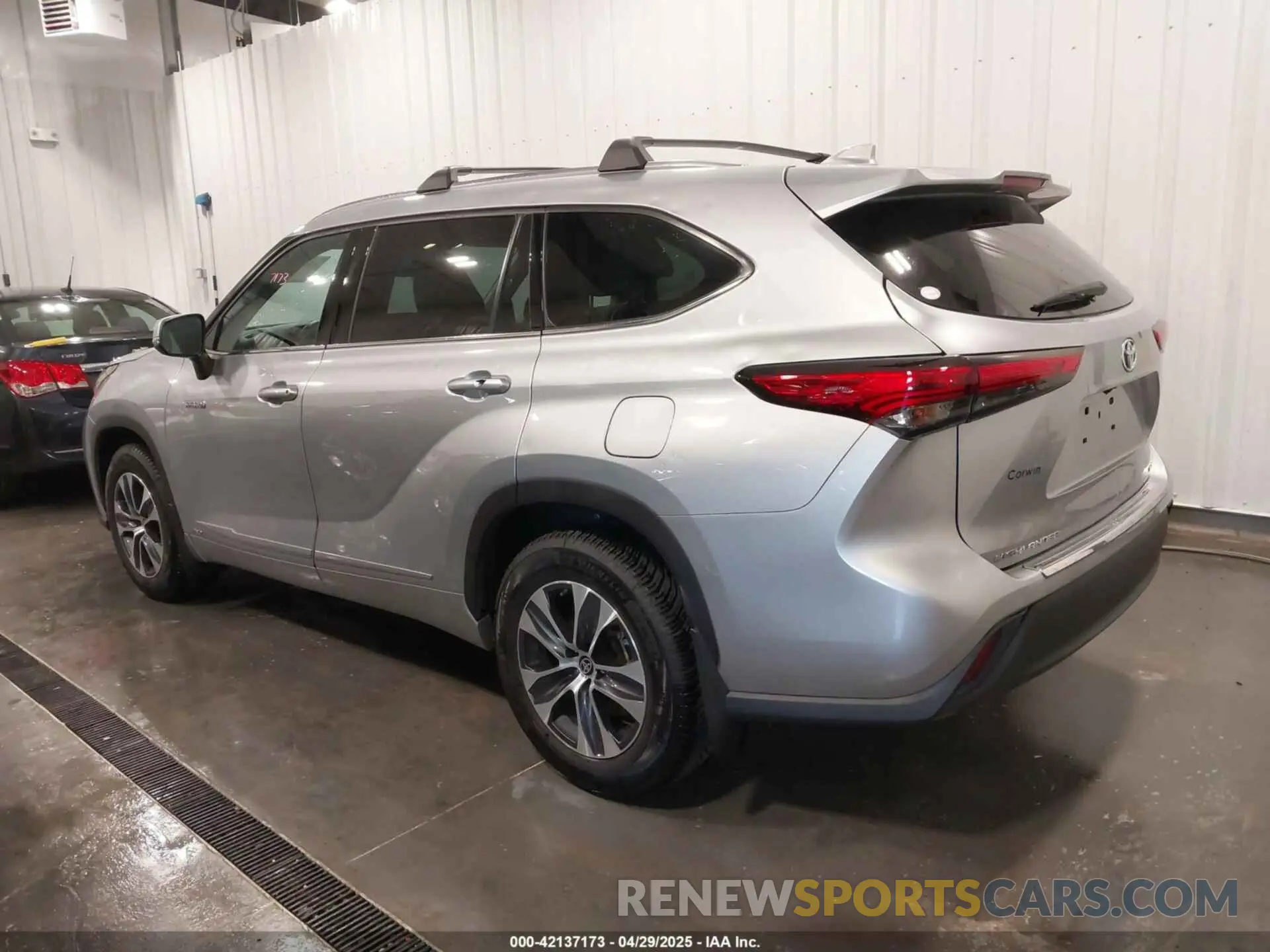 3 fotografías del automóvil dañado 5TDHBRCH0LS514290 TOYOTA HIGHLANDER 2020