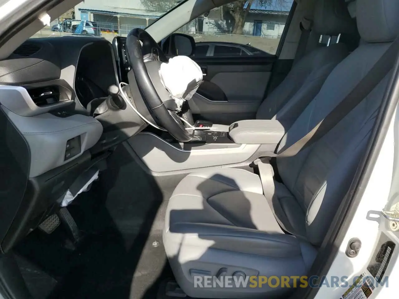 7 fotografías del automóvil dañado 5TDHBRCH1LS508837 TOYOTA HIGHLANDER 2020