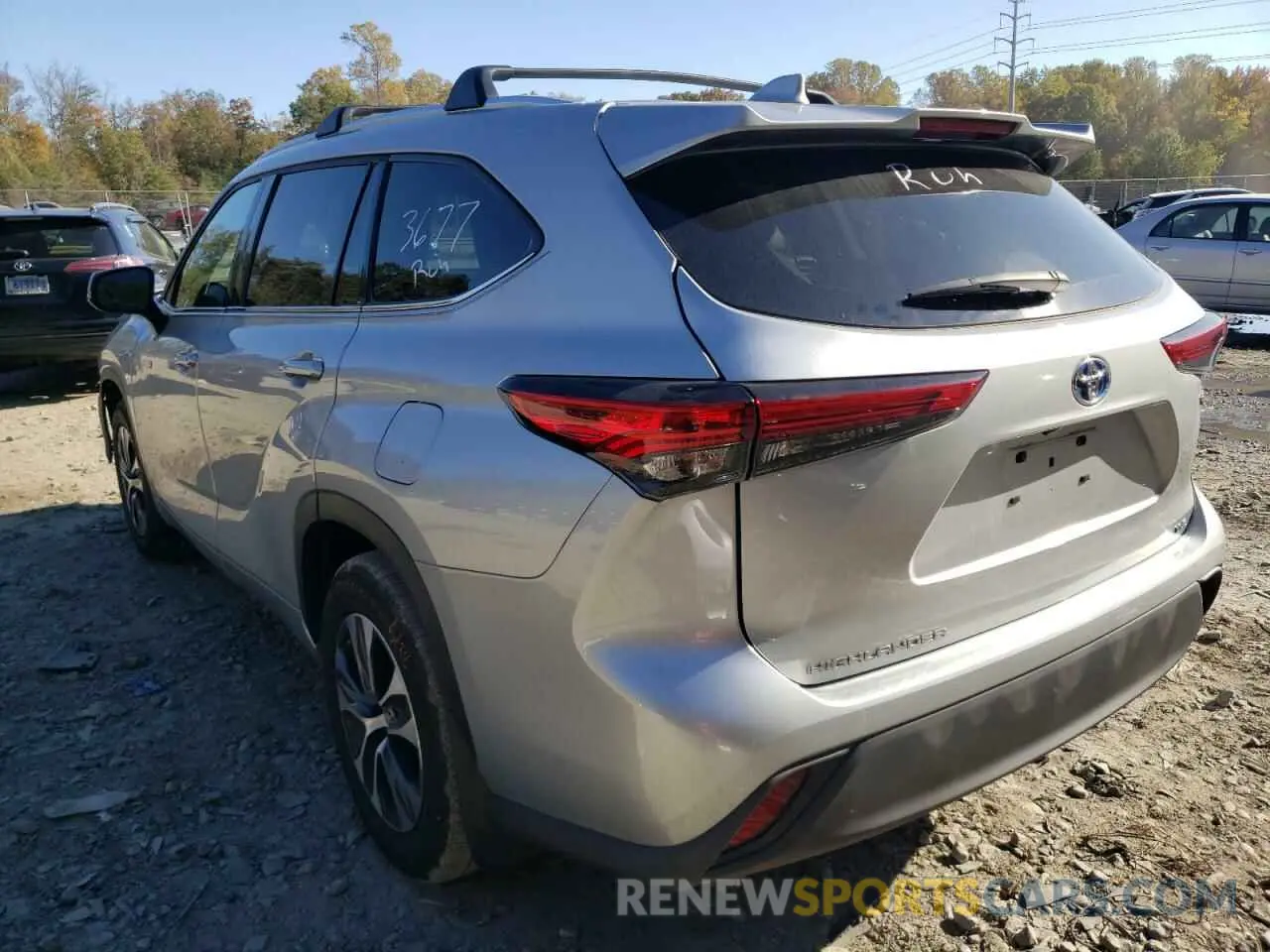 3 fotografías del automóvil dañado 5TDHBRCH2LS503677 TOYOTA HIGHLANDER 2020