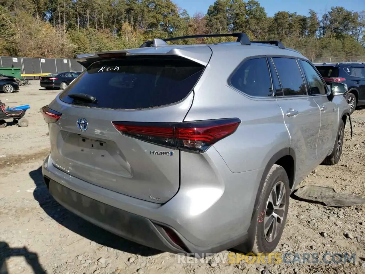 4 fotografías del automóvil dañado 5TDHBRCH2LS503677 TOYOTA HIGHLANDER 2020
