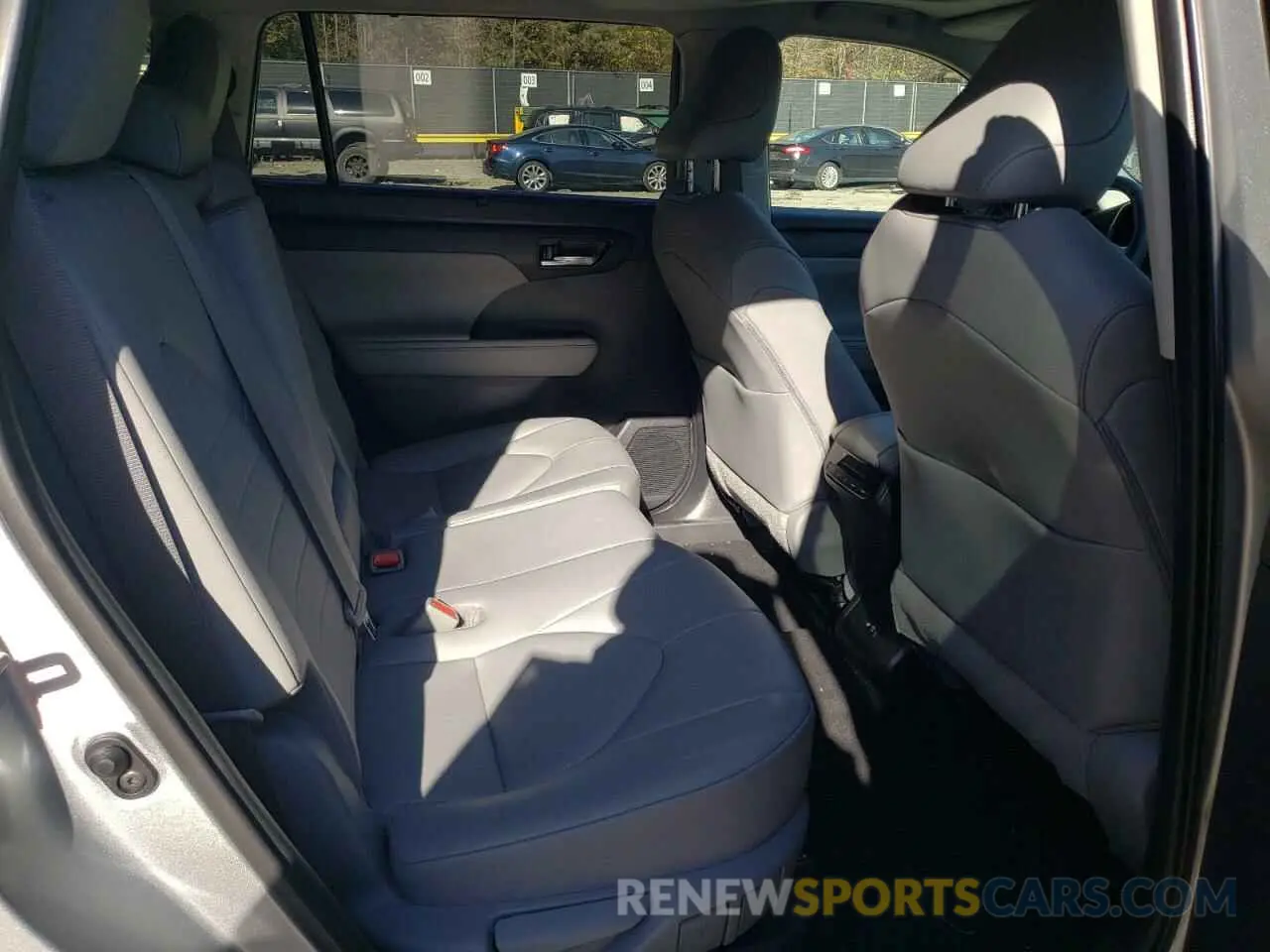6 fotografías del automóvil dañado 5TDHBRCH2LS503677 TOYOTA HIGHLANDER 2020