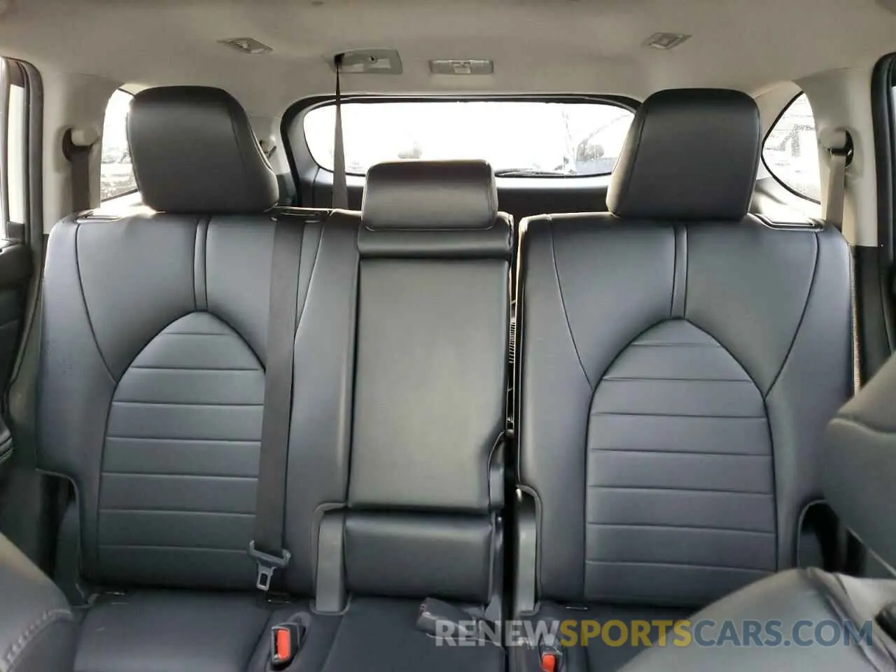 10 fotografías del automóvil dañado 5TDHBRCH3LS500738 TOYOTA HIGHLANDER 2020