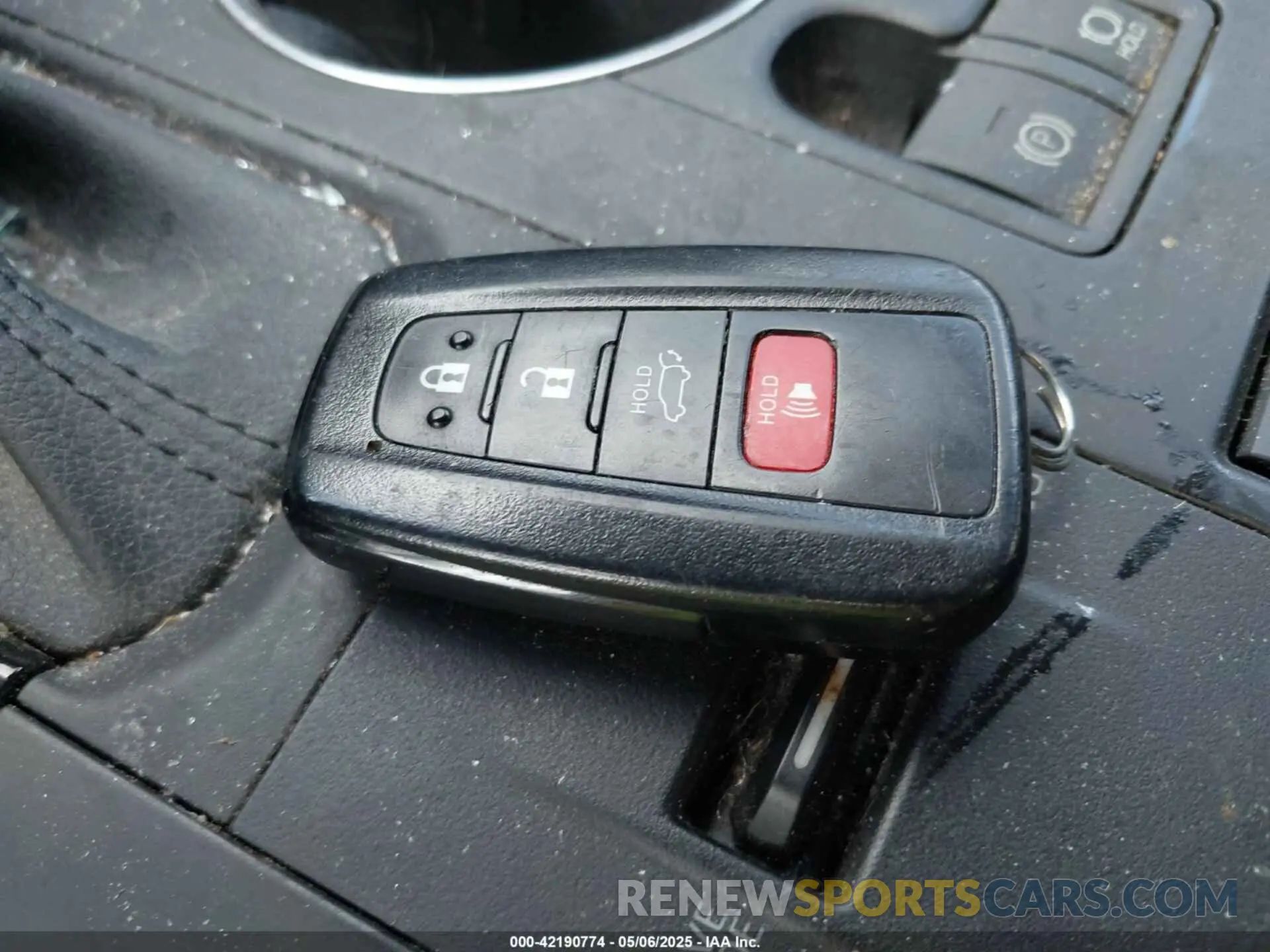 11 fotografías del automóvil dañado 5TDHBRCH3LS510590 TOYOTA HIGHLANDER 2020