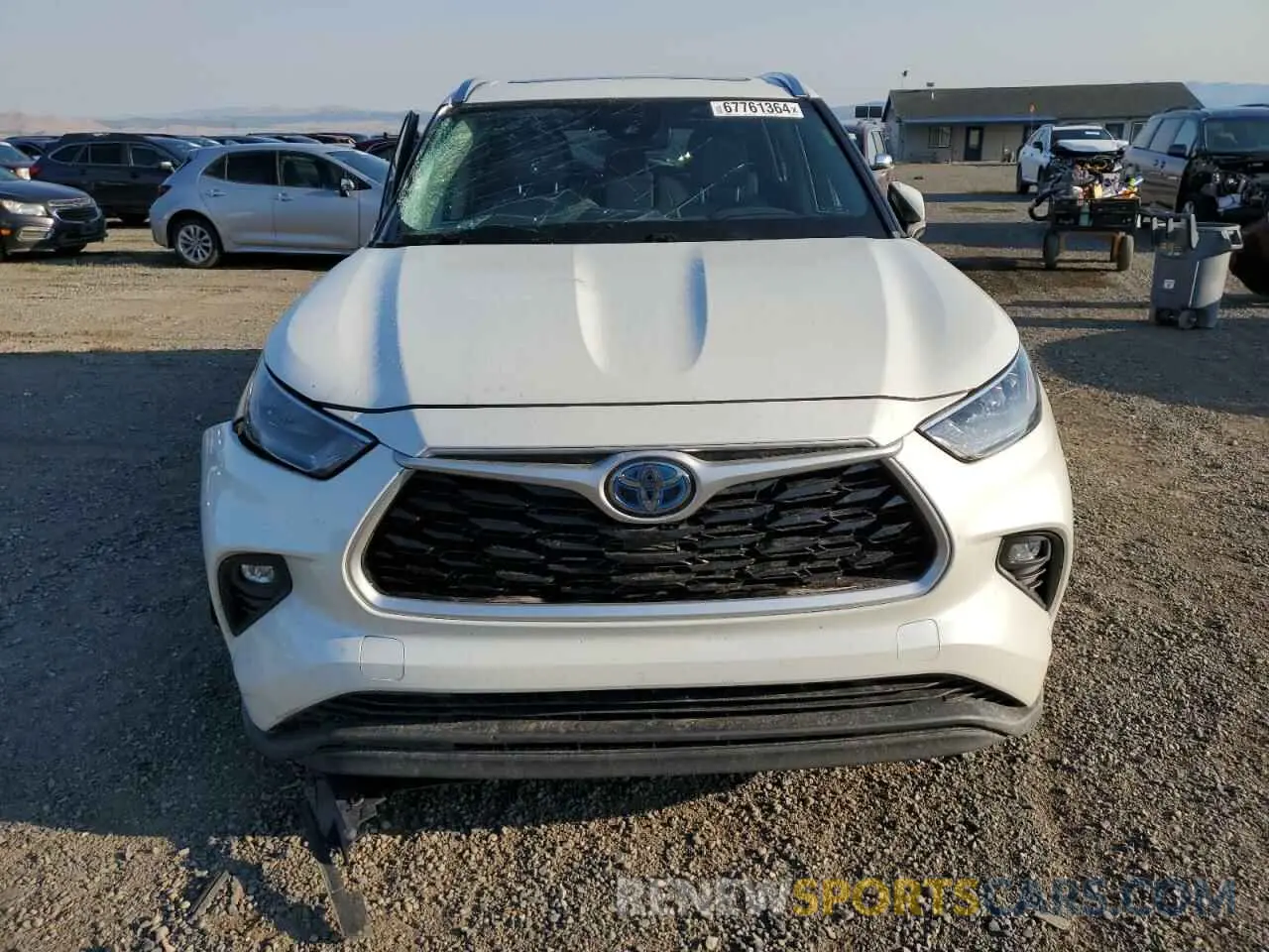 5 fotografías del automóvil dañado 5TDHBRCH8LS511623 TOYOTA HIGHLANDER 2020