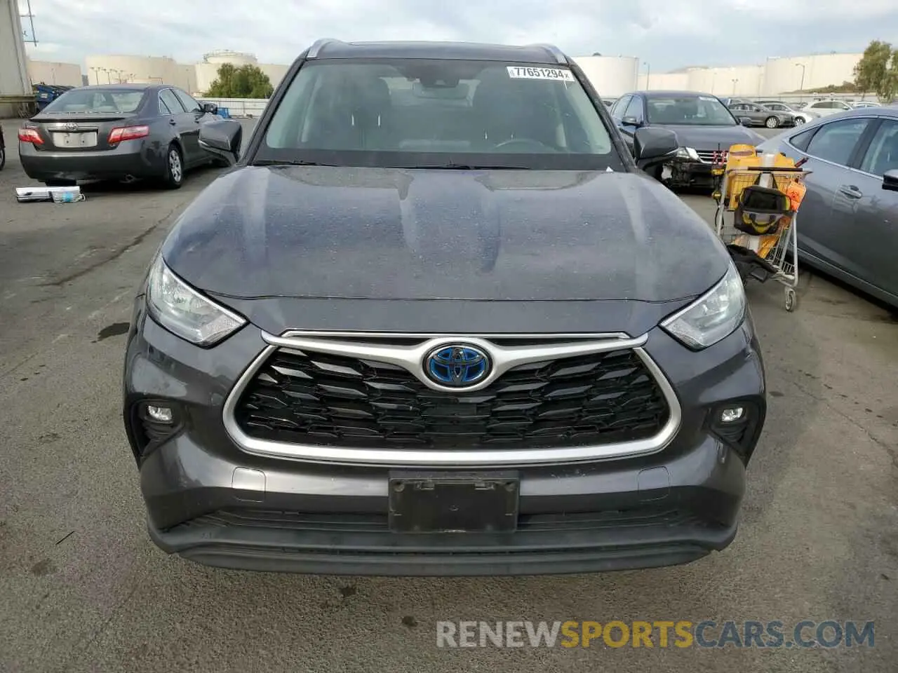 5 fotografías del automóvil dañado 5TDHBRCHXLS512661 TOYOTA HIGHLANDER 2020