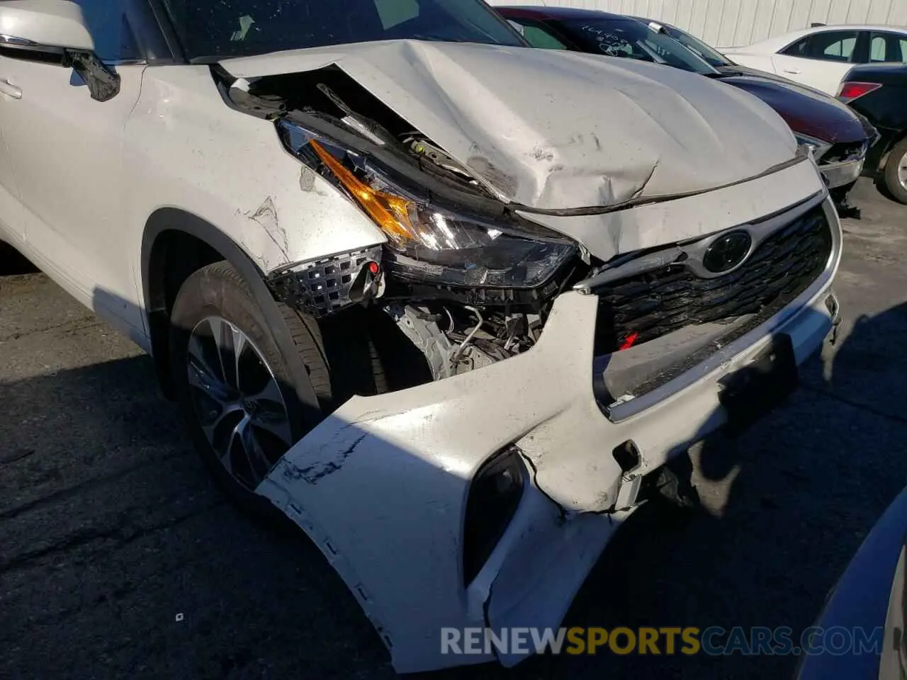 9 fotografías del automóvil dañado 5TDHZRAH0LS513204 TOYOTA HIGHLANDER 2020