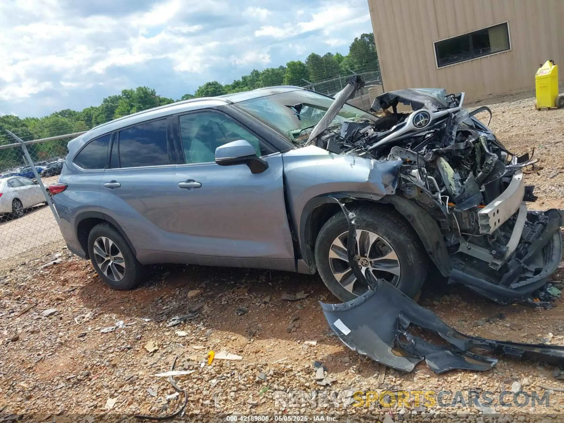 13 fotografías del automóvil dañado 5TDHZRAHXLS027905 TOYOTA HIGHLANDER 2020