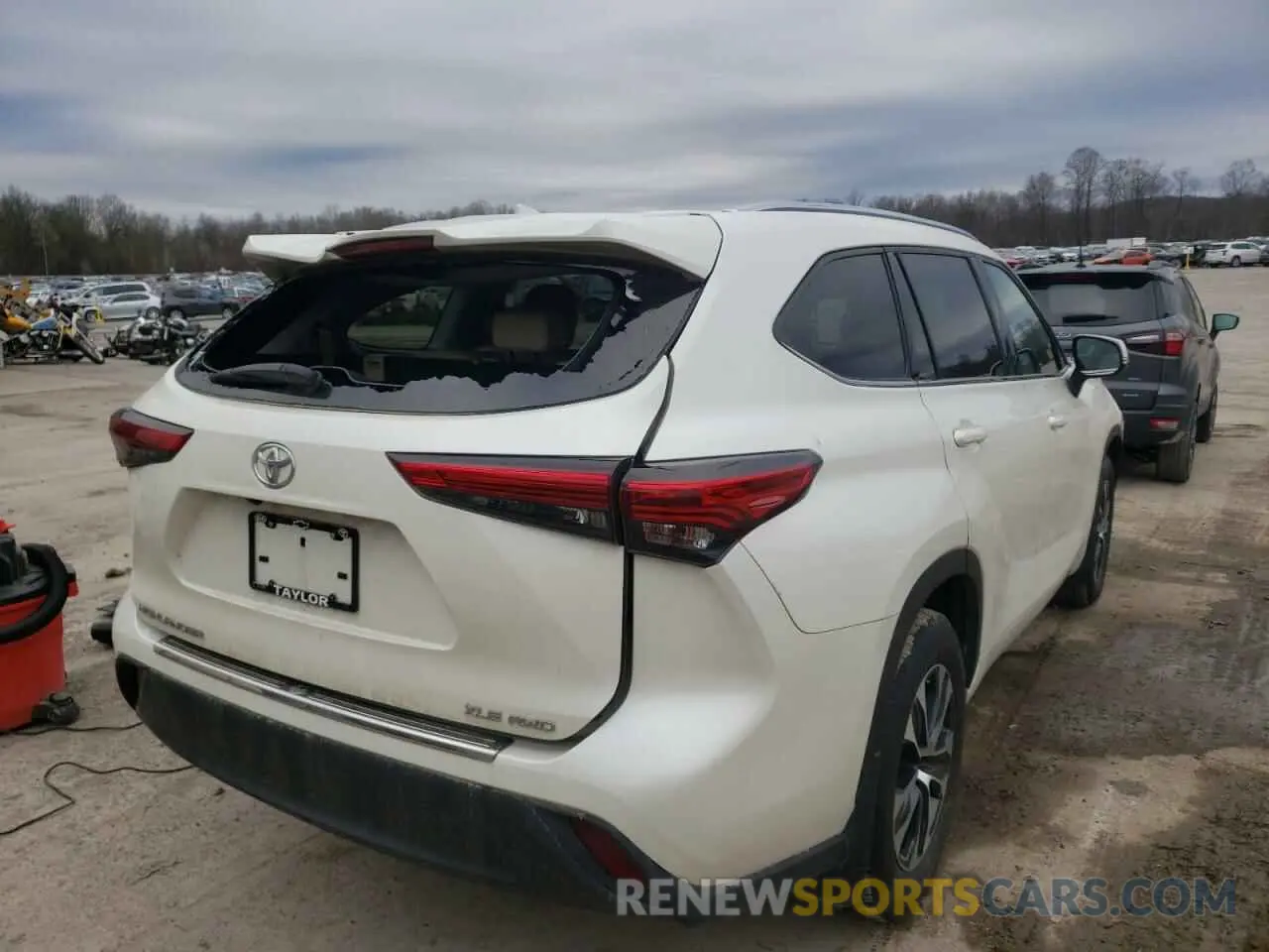4 fotografías del automóvil dañado 5TDHZRBH2LS025970 TOYOTA HIGHLANDER 2020