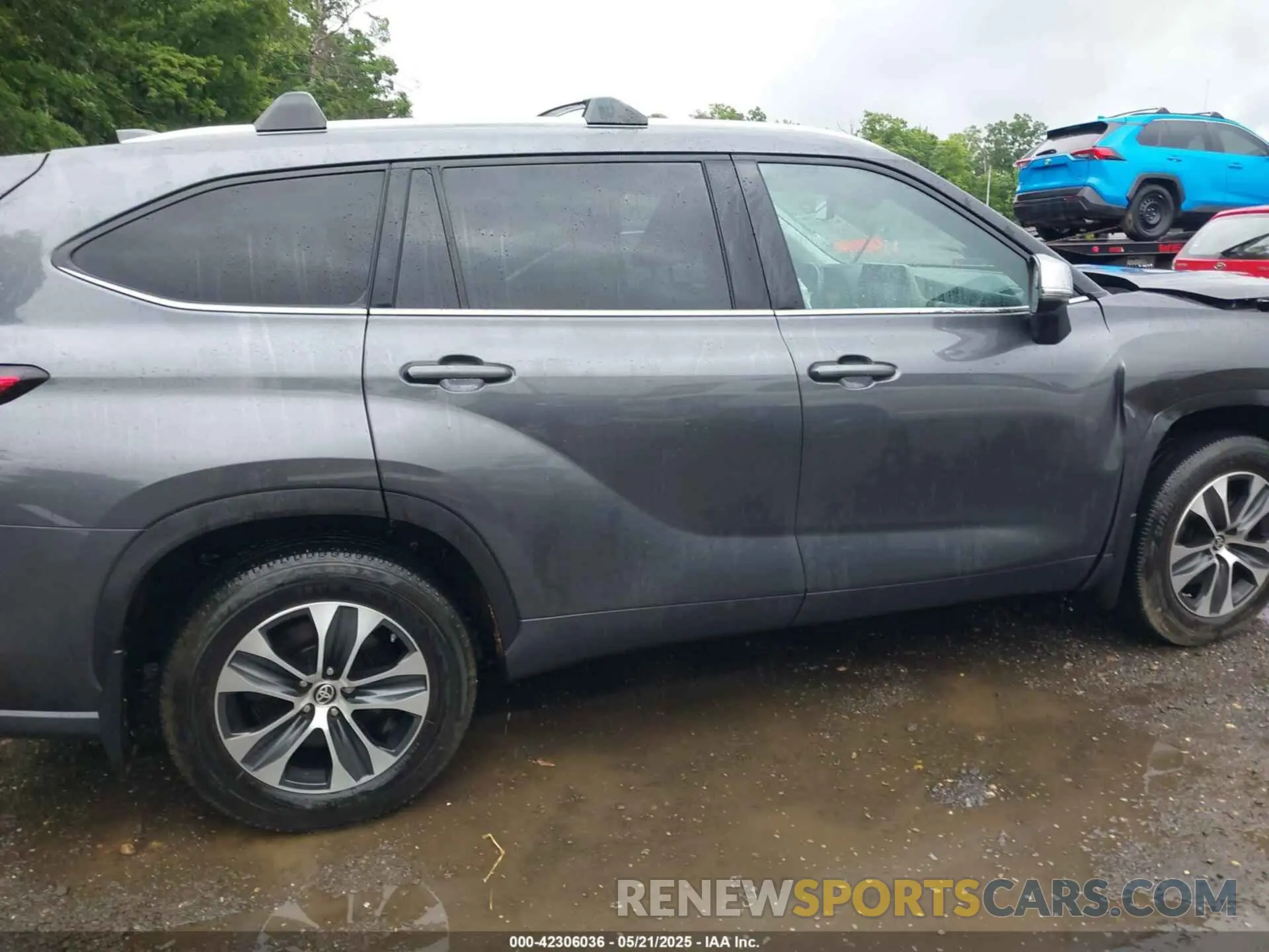 13 fotografías del automóvil dañado 5TDHZRBH5LS054069 TOYOTA HIGHLANDER 2020