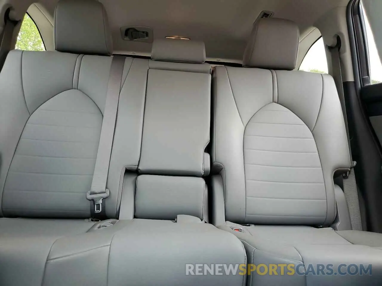 10 fotografías del automóvil dañado 5TDHZRBH6LS004698 TOYOTA HIGHLANDER 2020