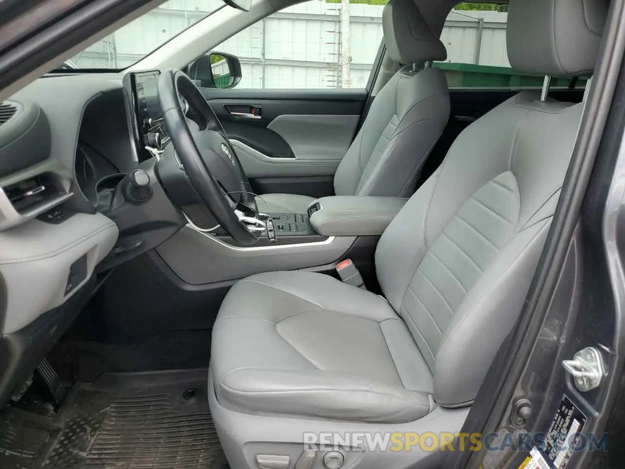 7 fotografías del automóvil dañado 5TDHZRBH6LS004698 TOYOTA HIGHLANDER 2020