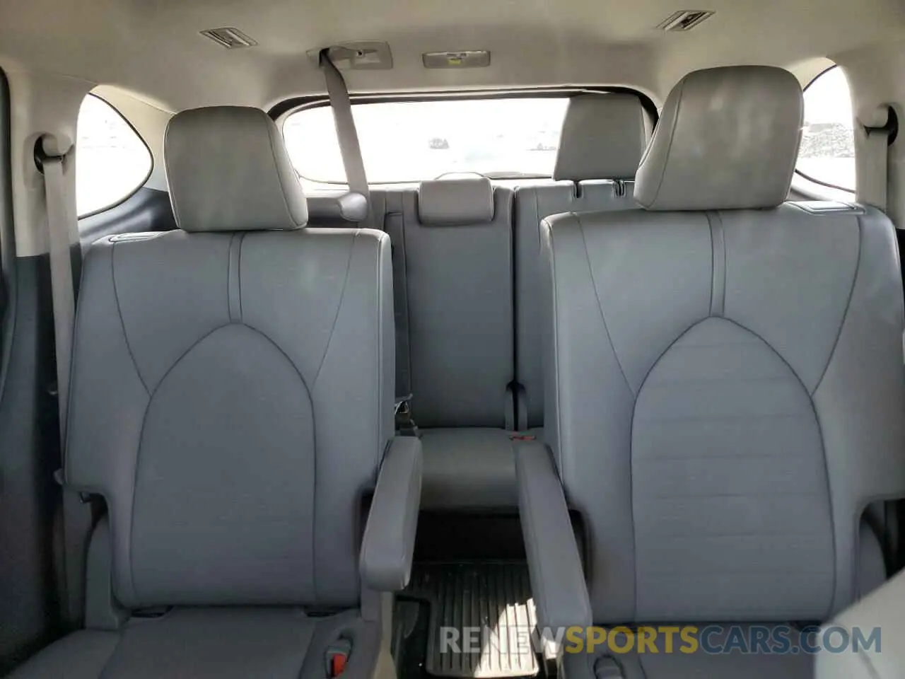 10 fotografías del automóvil dañado 5TDHZRBH9LS004078 TOYOTA HIGHLANDER 2020