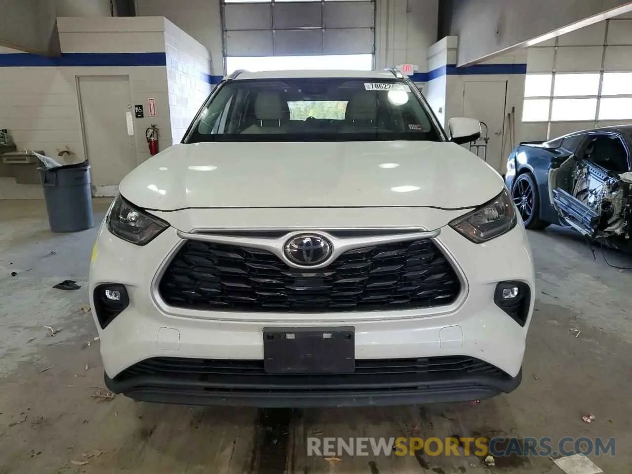 5 fotografías del automóvil dañado 5TDHZRBH9LS037419 TOYOTA HIGHLANDER 2020