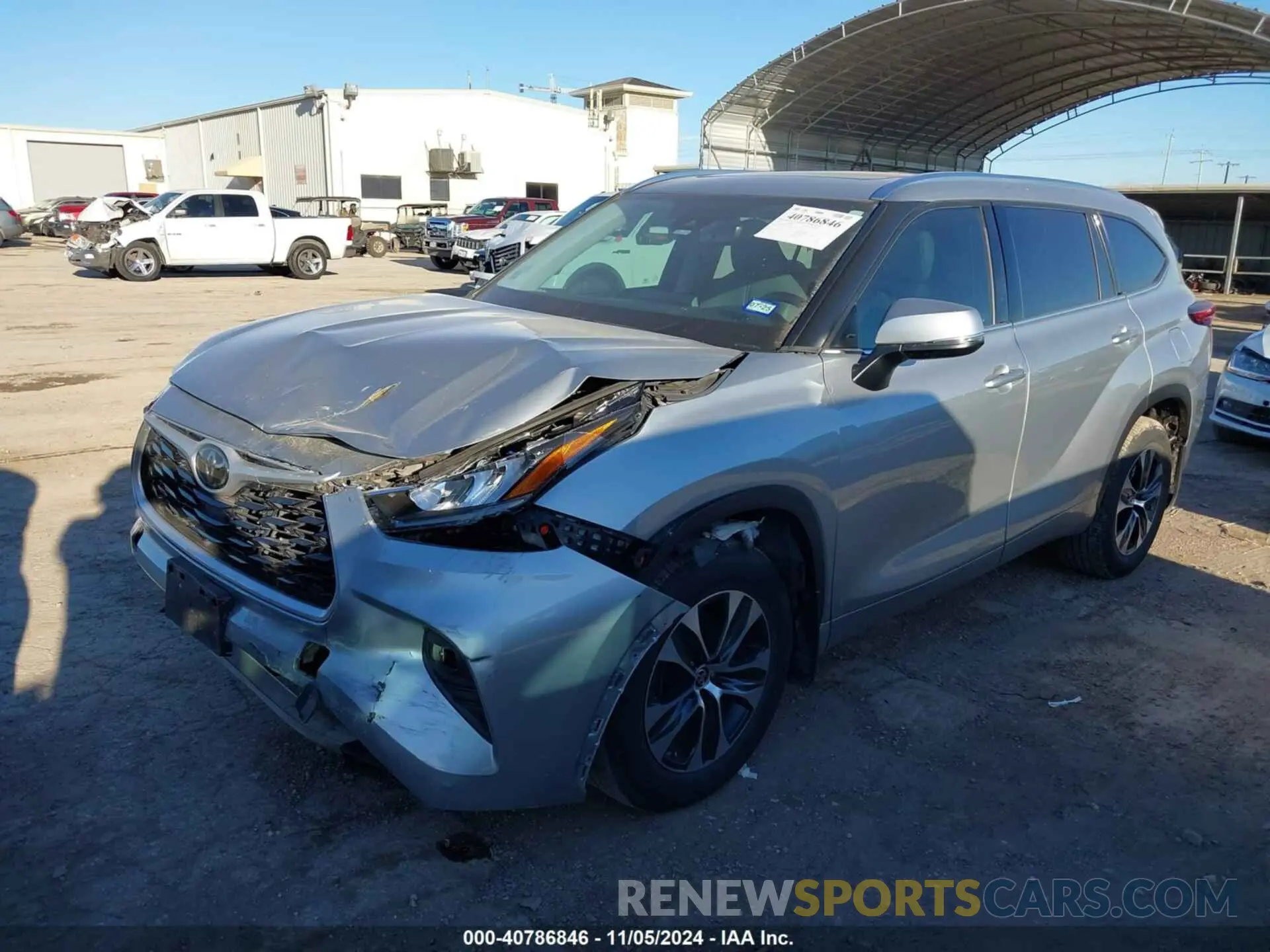 2 fotografías del automóvil dañado 5TDHZRBHXLS038885 TOYOTA HIGHLANDER 2020