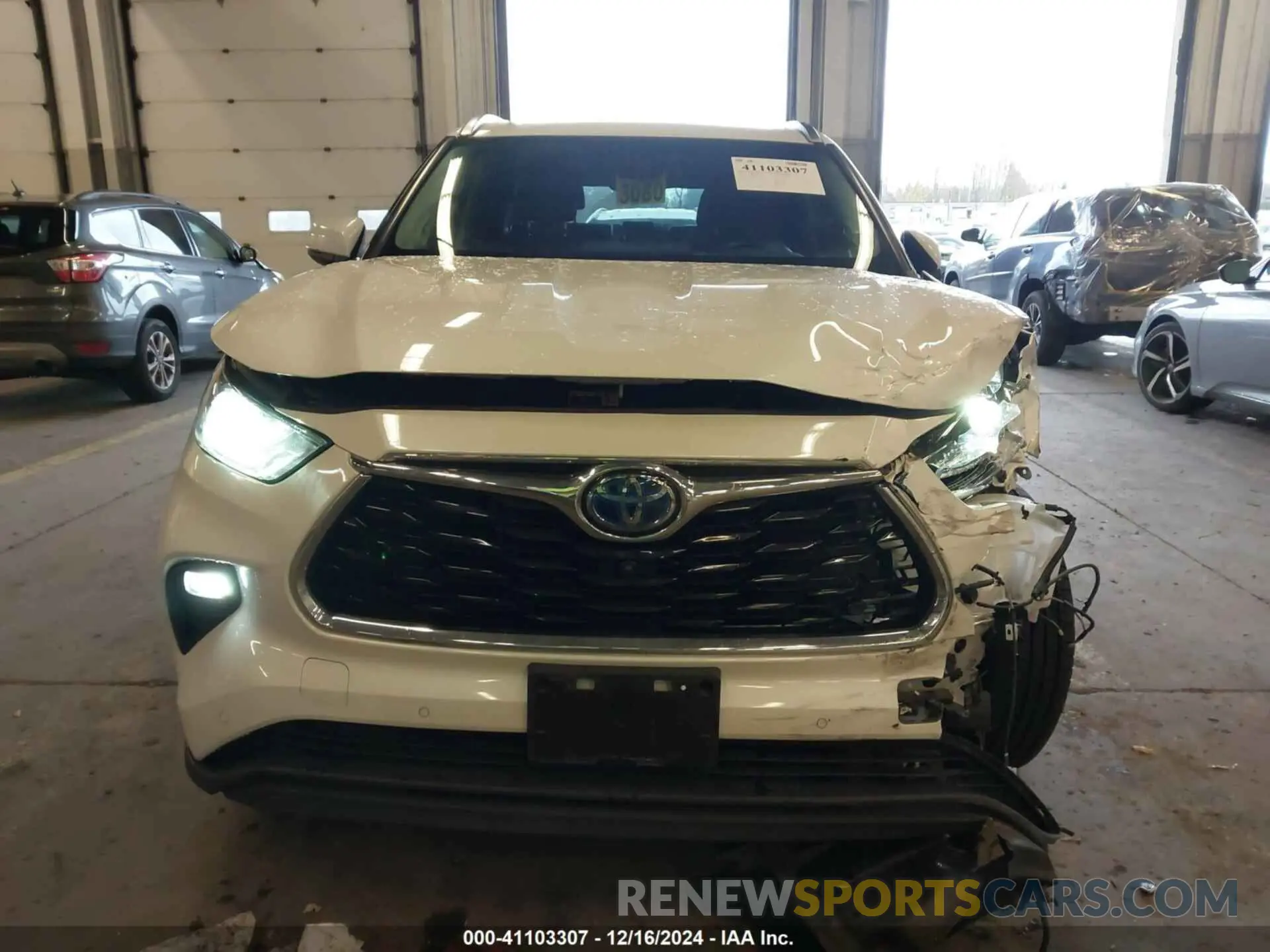 12 fotografías del automóvil dañado 5TDXBRCH8LS006726 TOYOTA HIGHLANDER 2020