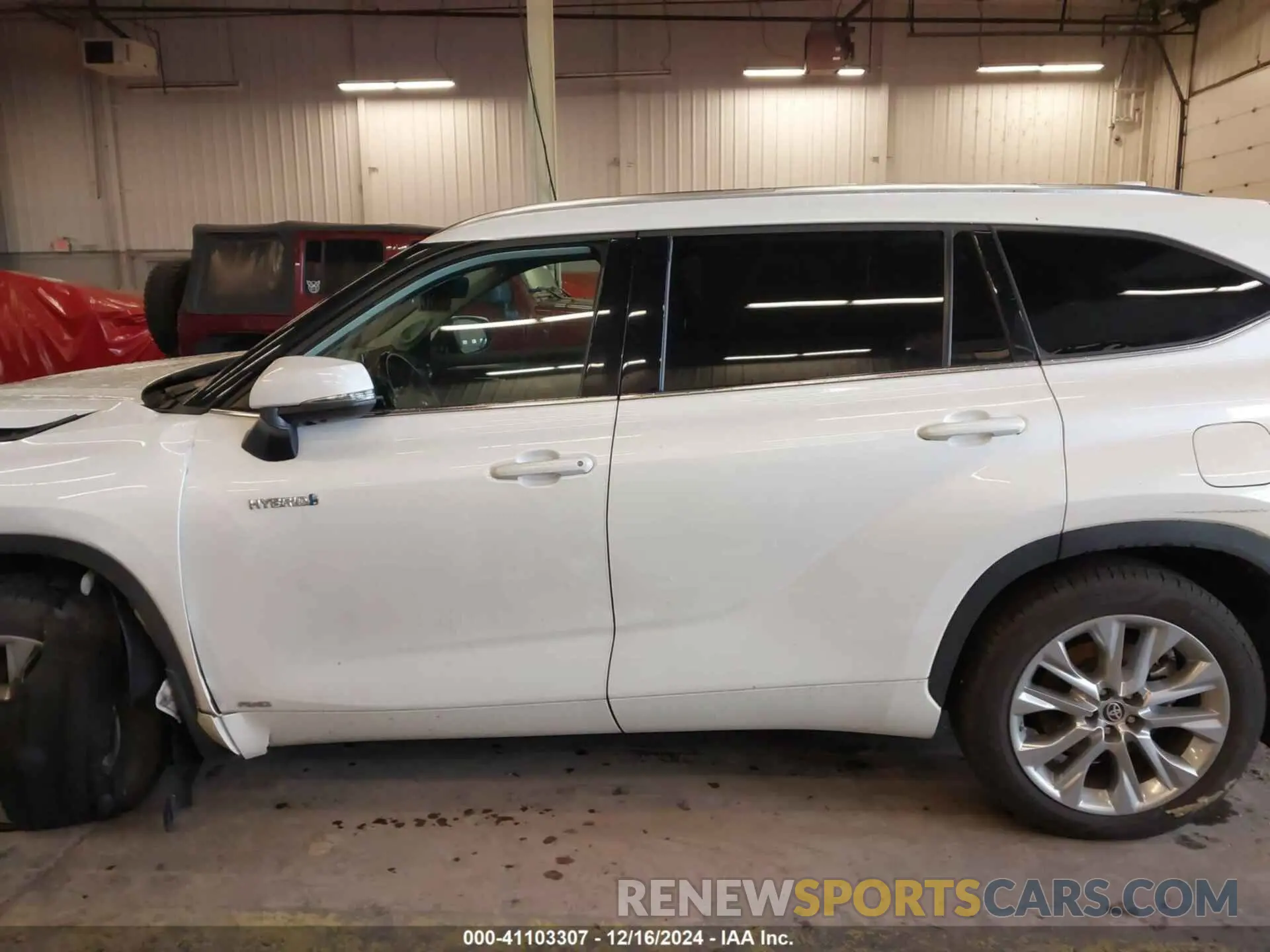 14 fotografías del automóvil dañado 5TDXBRCH8LS006726 TOYOTA HIGHLANDER 2020