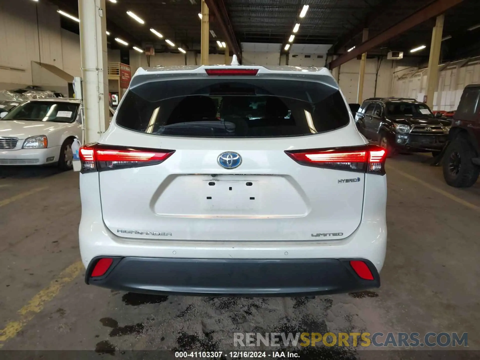 16 fotografías del automóvil dañado 5TDXBRCH8LS006726 TOYOTA HIGHLANDER 2020