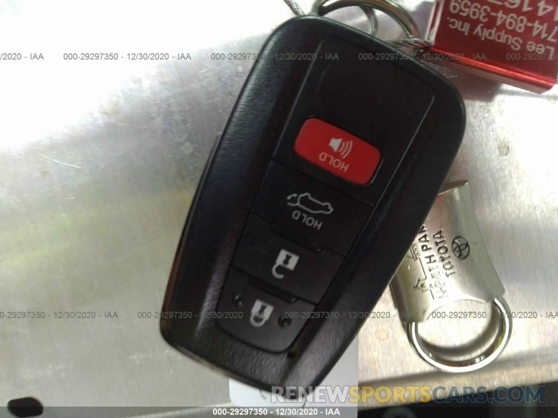 11 fotografías del automóvil dañado 5TDYARAH5LS003261 TOYOTA HIGHLANDER 2020