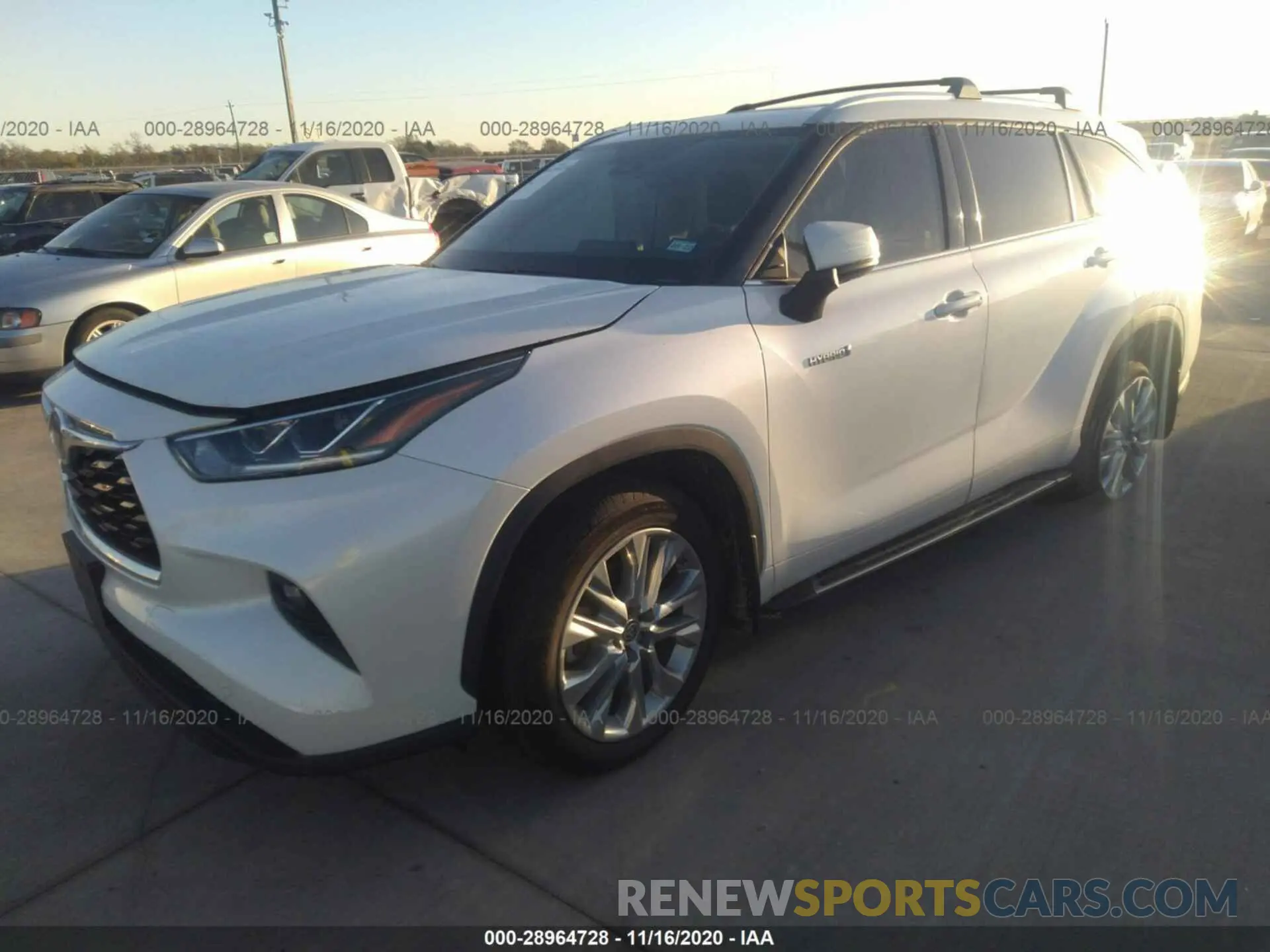 2 fotografías del automóvil dañado 5TDYARAH9LS000363 TOYOTA HIGHLANDER 2020