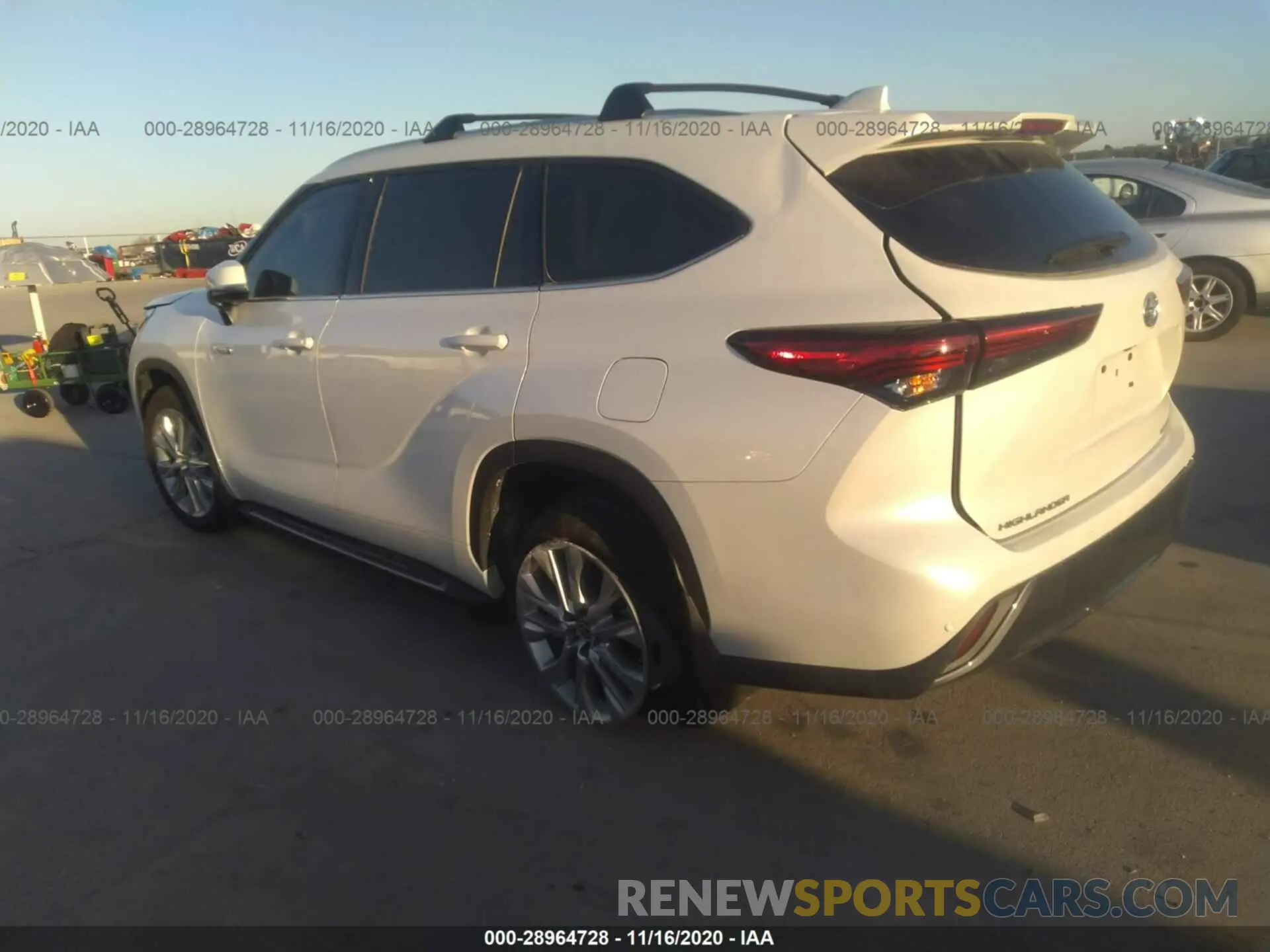 3 fotografías del automóvil dañado 5TDYARAH9LS000363 TOYOTA HIGHLANDER 2020