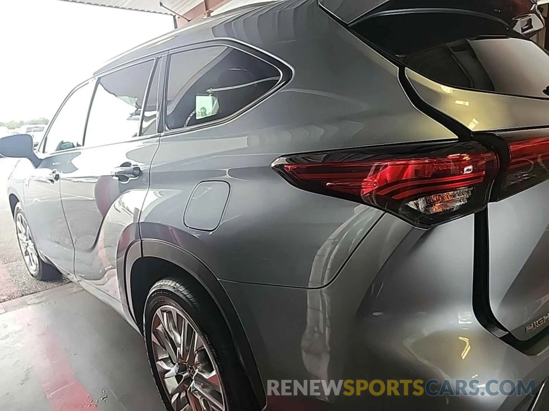 14 fotografías del automóvil dañado 5TDYZRAH4LS003292 TOYOTA HIGHLANDER 2020