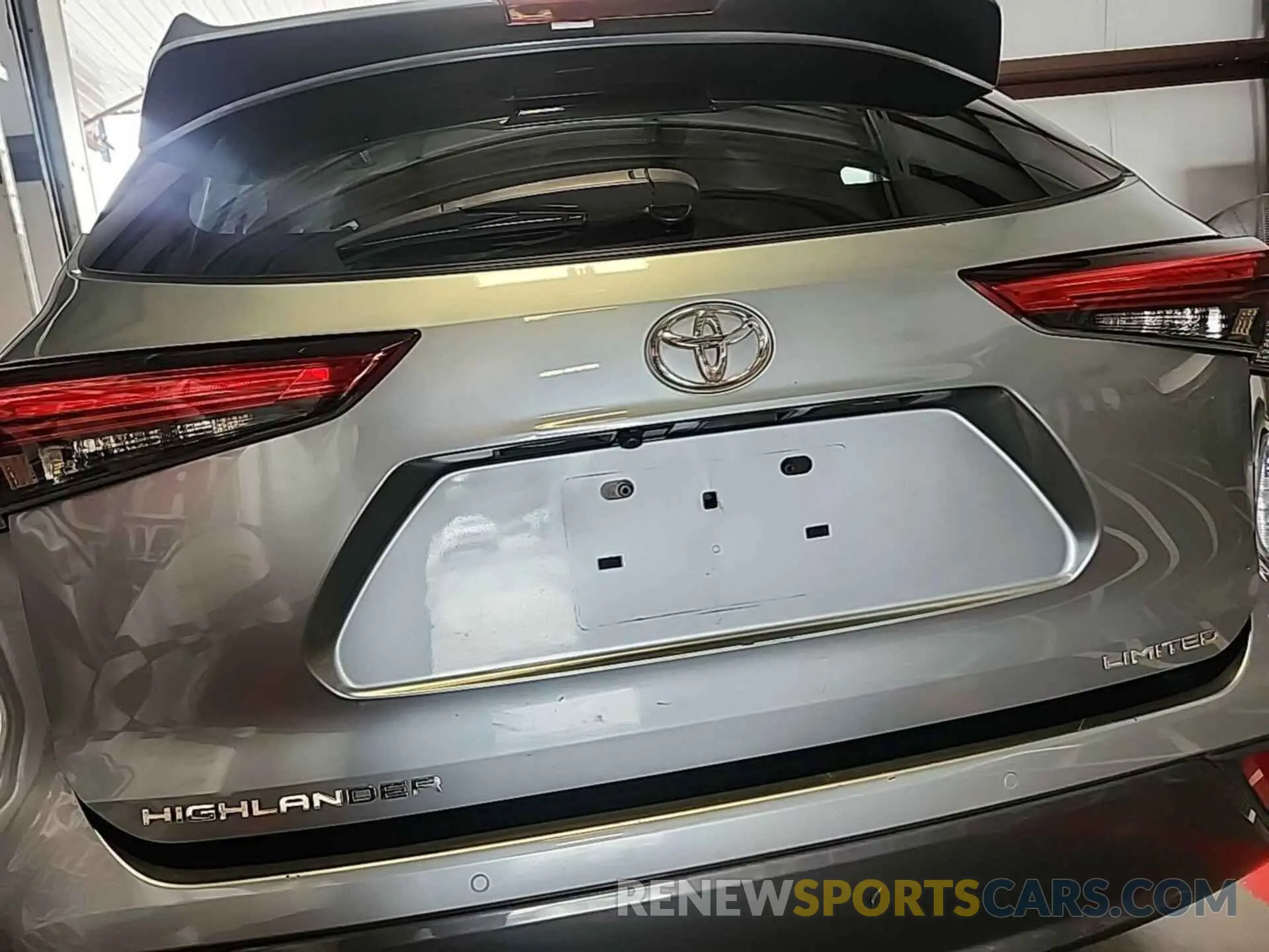 20 fotografías del automóvil dañado 5TDYZRAH4LS003292 TOYOTA HIGHLANDER 2020