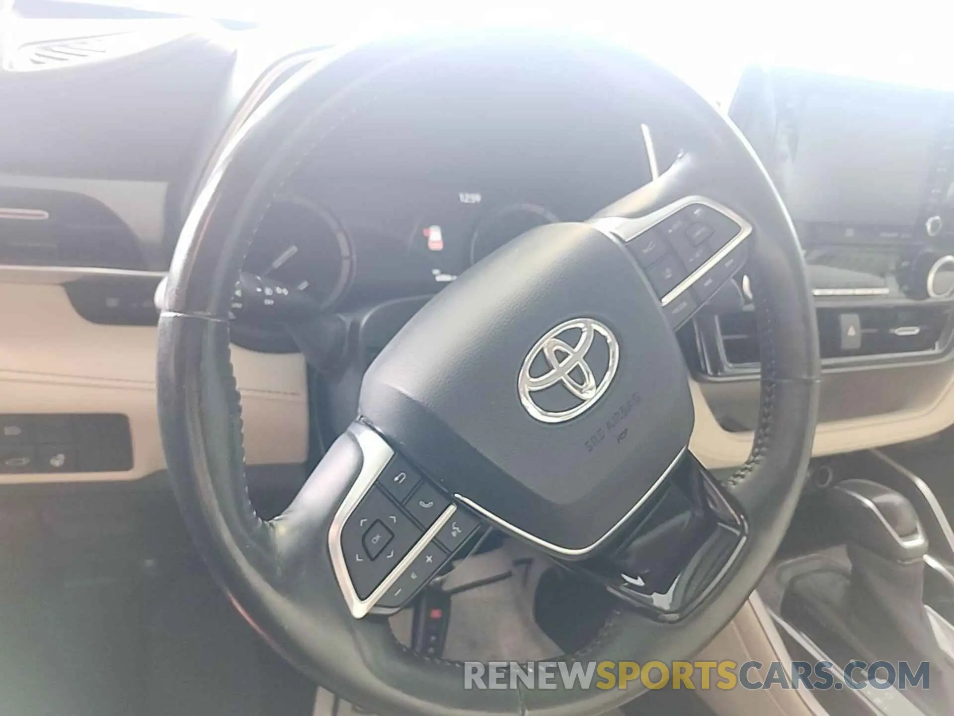 7 fotografías del automóvil dañado 5TDYZRAH4LS003292 TOYOTA HIGHLANDER 2020