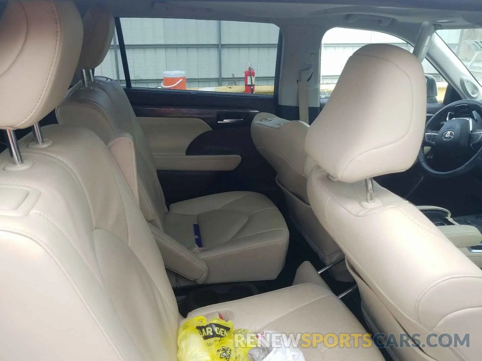 6 fotografías del automóvil dañado 5TDYZRAH4LS005673 TOYOTA HIGHLANDER 2020