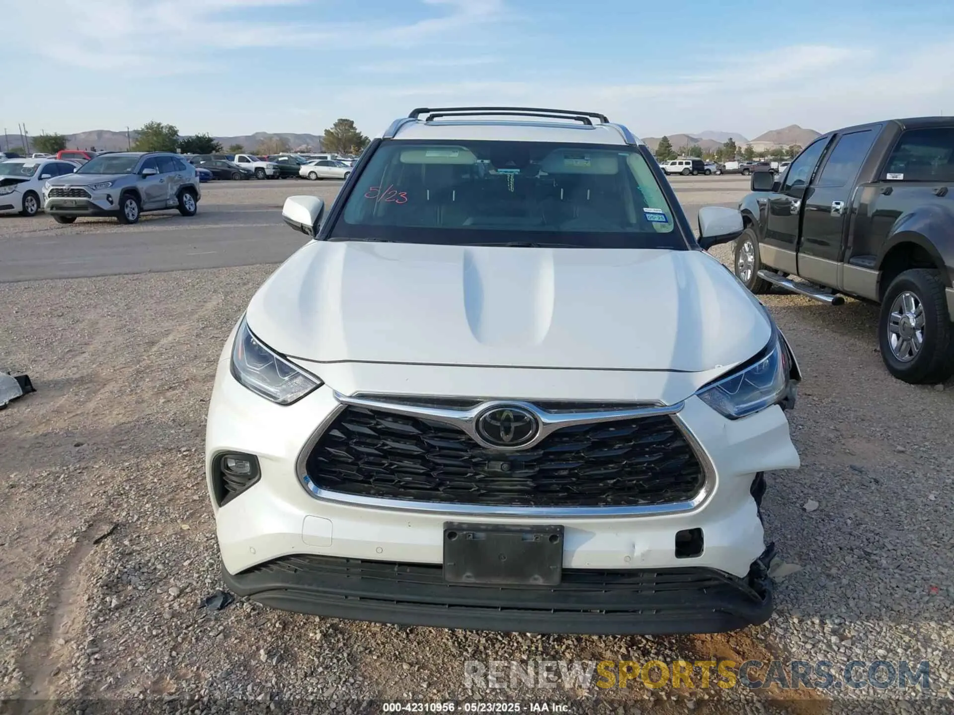 12 fotografías del automóvil dañado 5TDYZRAH9LS029483 TOYOTA HIGHLANDER 2020