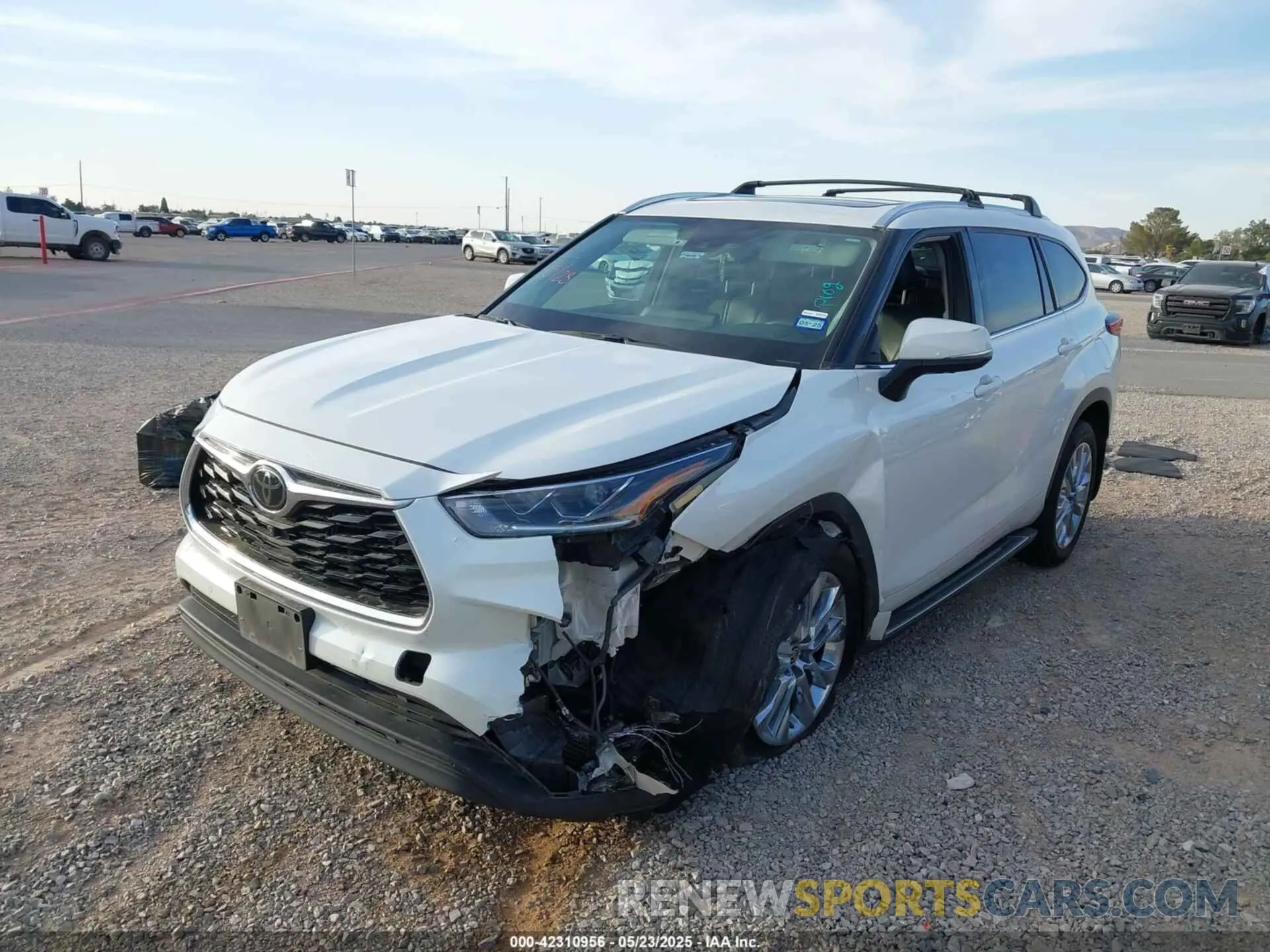 2 fotografías del automóvil dañado 5TDYZRAH9LS029483 TOYOTA HIGHLANDER 2020