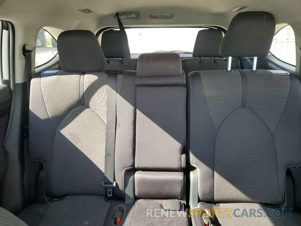 10 fotografías del automóvil dañado 5TDZARAH9LS501936 TOYOTA HIGHLANDER 2020